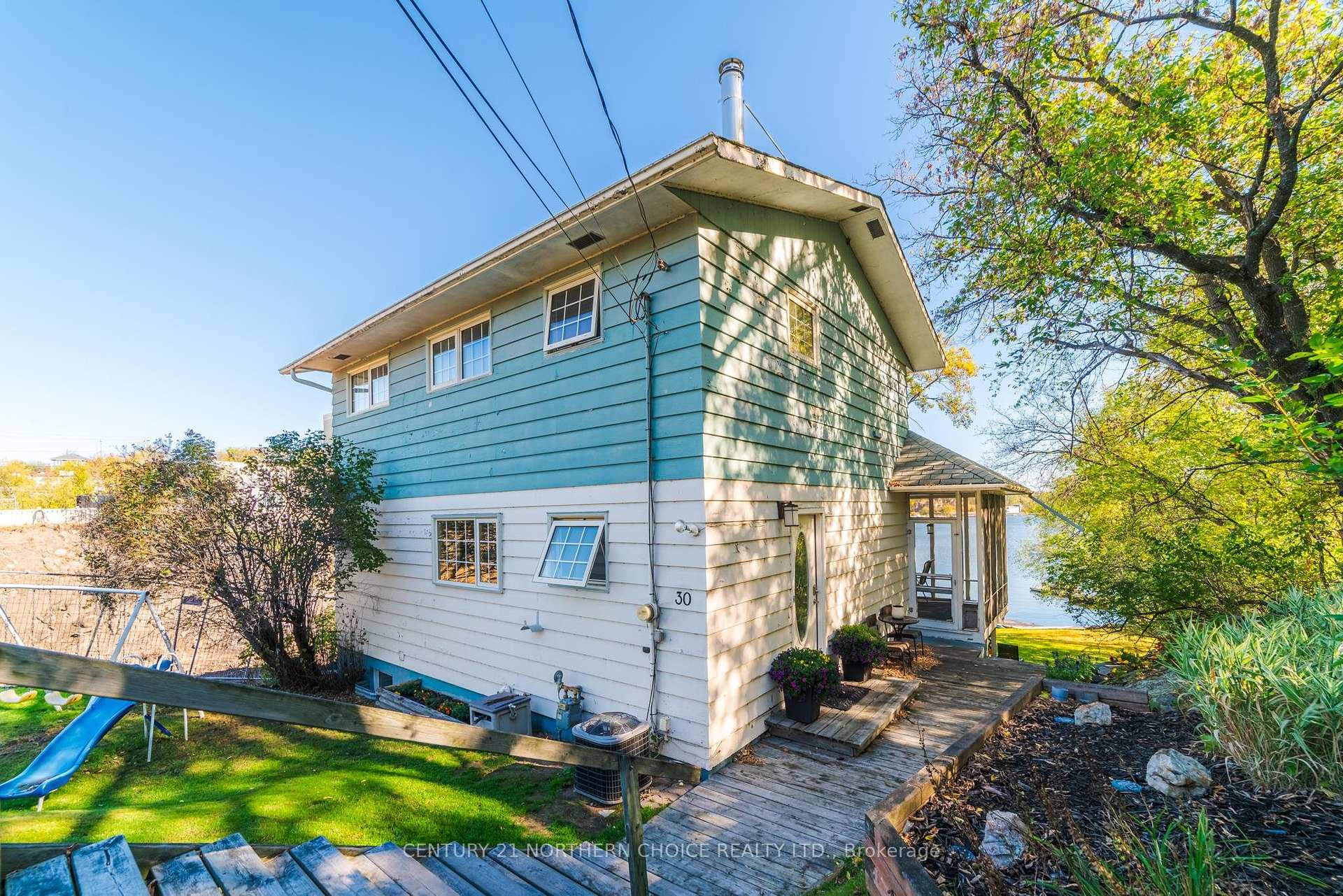 Photo 37 of 30 Minnesota Street, Kenora, Norman — HOMEH