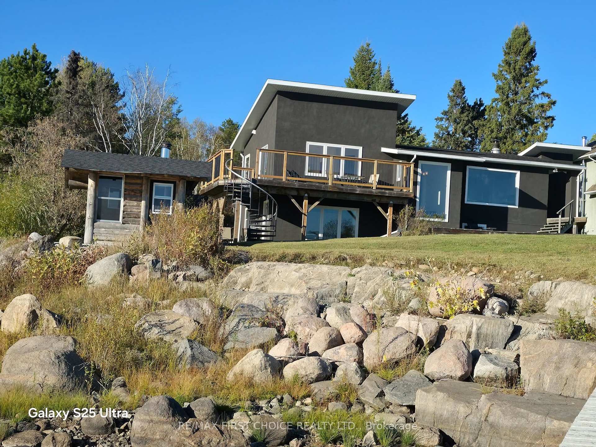 Photo 3 of 273 Darlington Bay Road, Kenora, Keewatin — HOMEH
