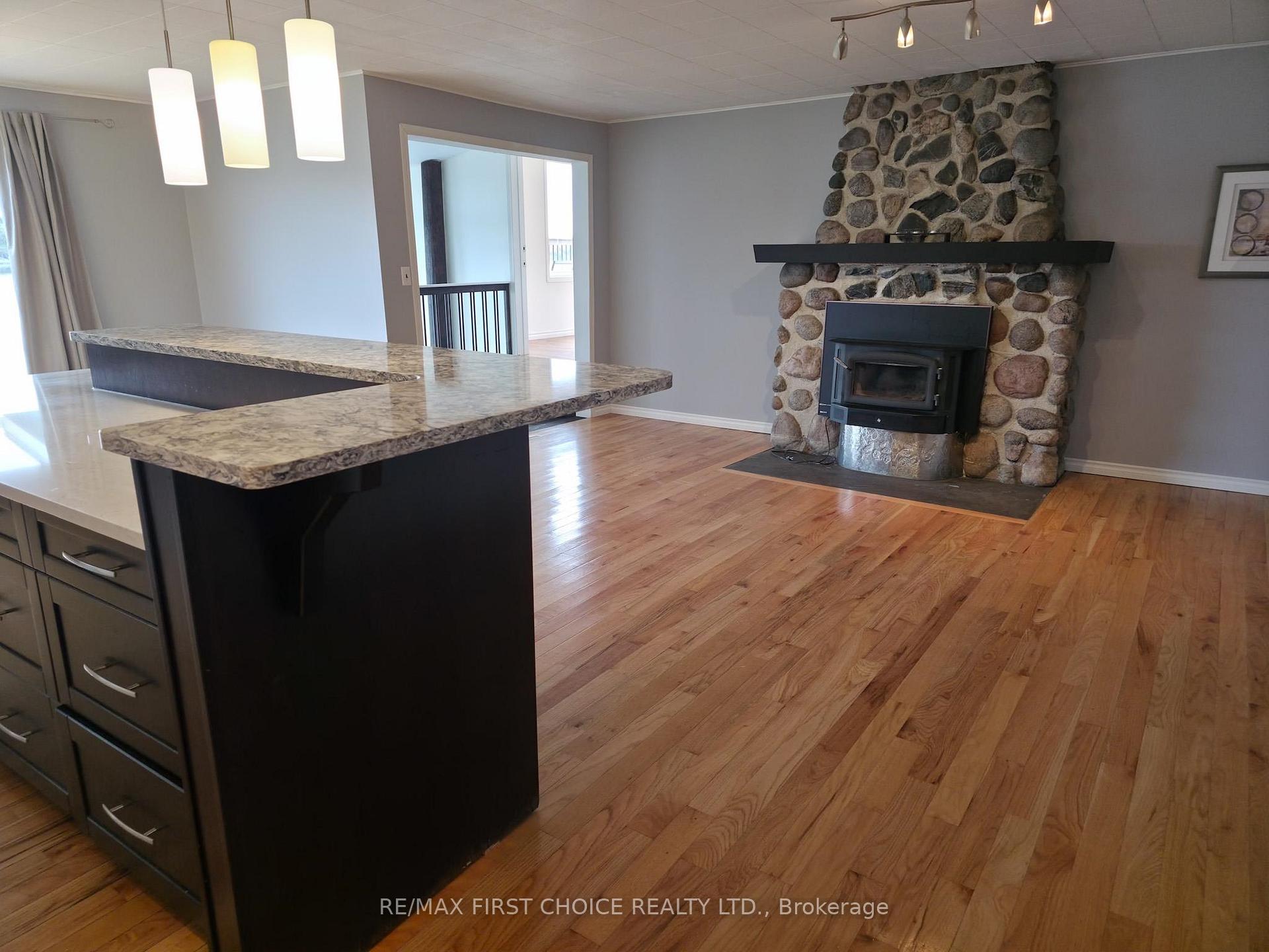 Photo 18 of 273 Darlington Bay Road, Kenora, Keewatin — HOMEH