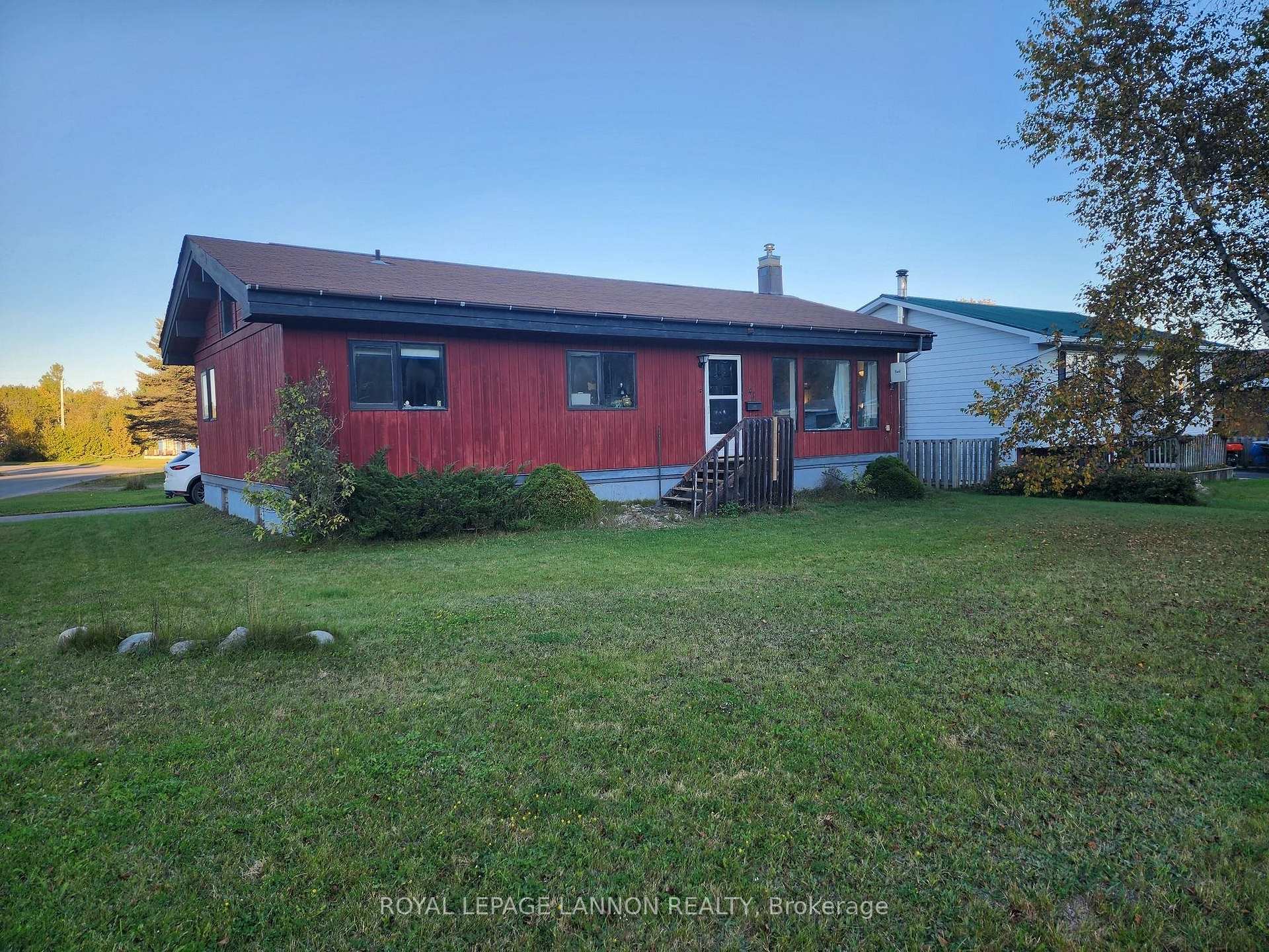 Photo 1 of 41 Southridge Crescent, Terrace Bay — HOMEH