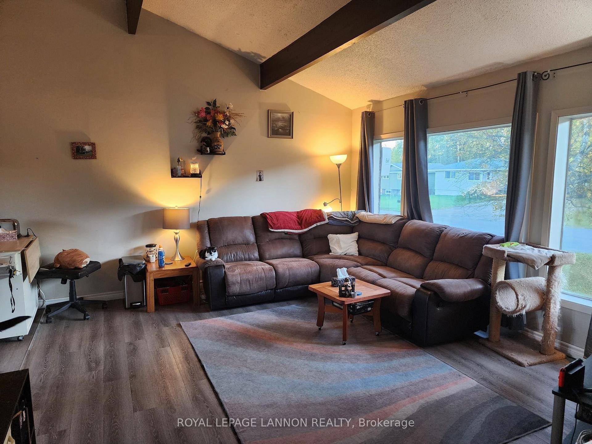 Photo 10 of 41 Southridge Crescent, Terrace Bay — HOMEH