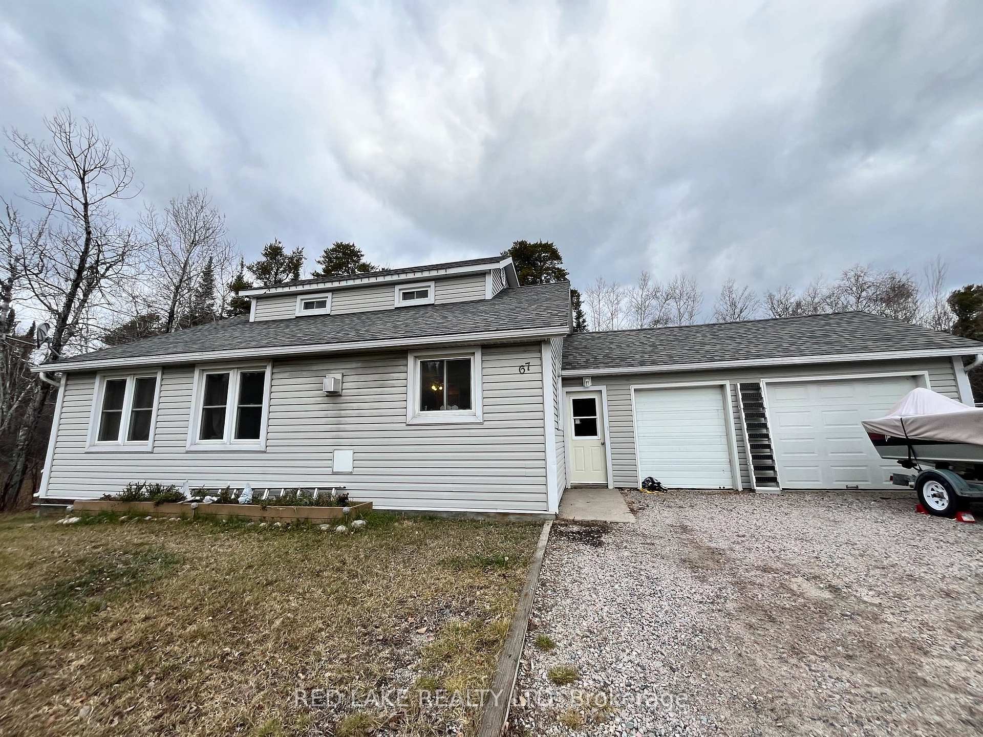 Photo 2 of 67 Goldshore Road, Red Lake — HOMEH