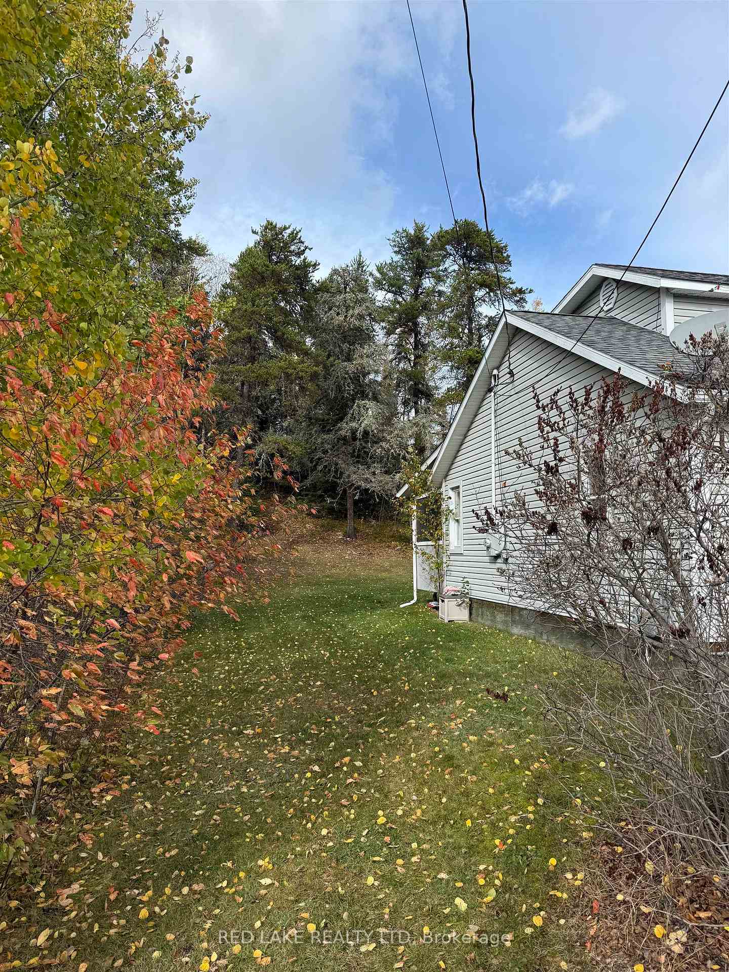 Photo 3 of 67 Goldshore Road, Red Lake — HOMEH