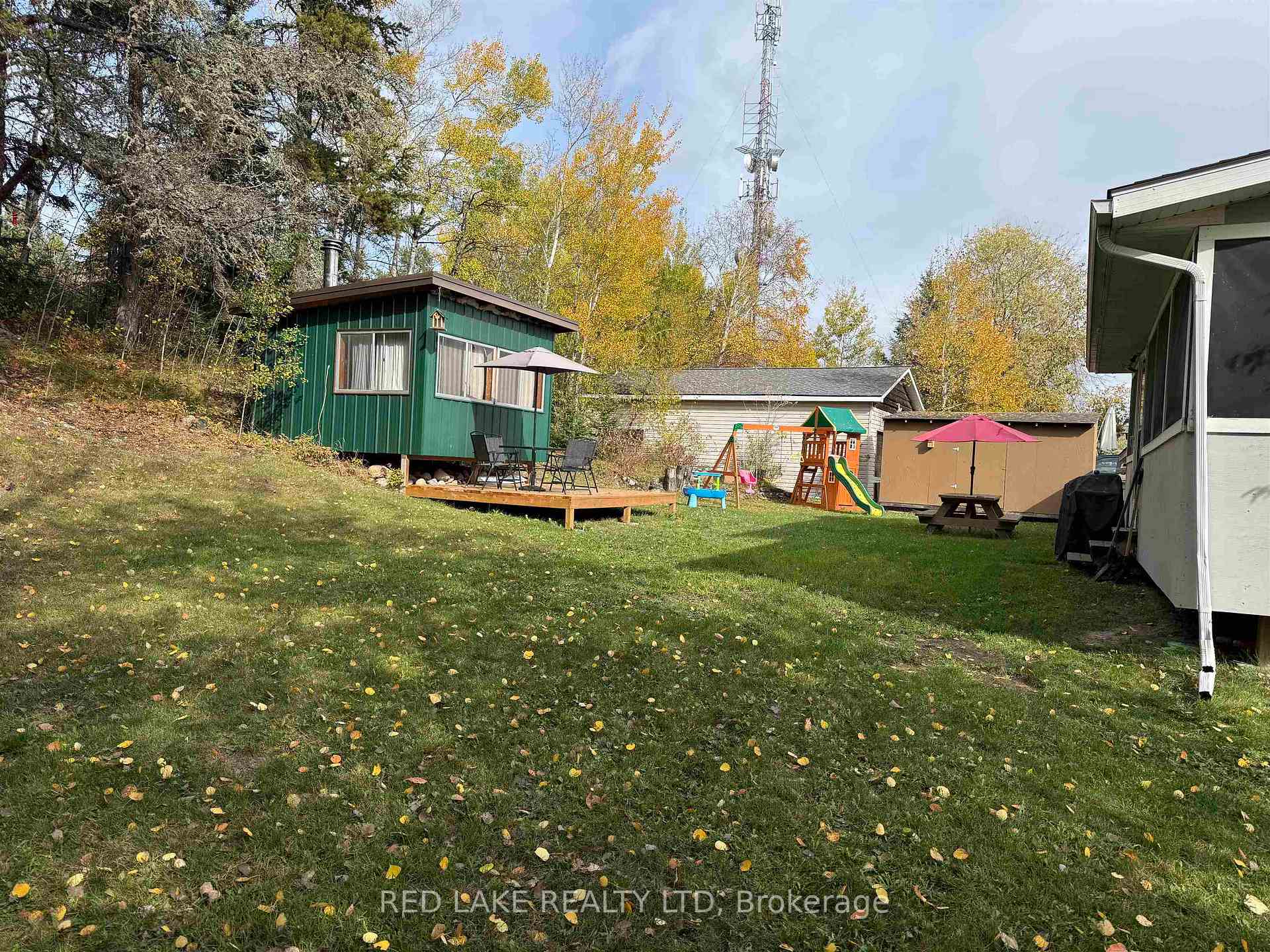 Photo 4 of 67 Goldshore Road, Red Lake — HOMEH