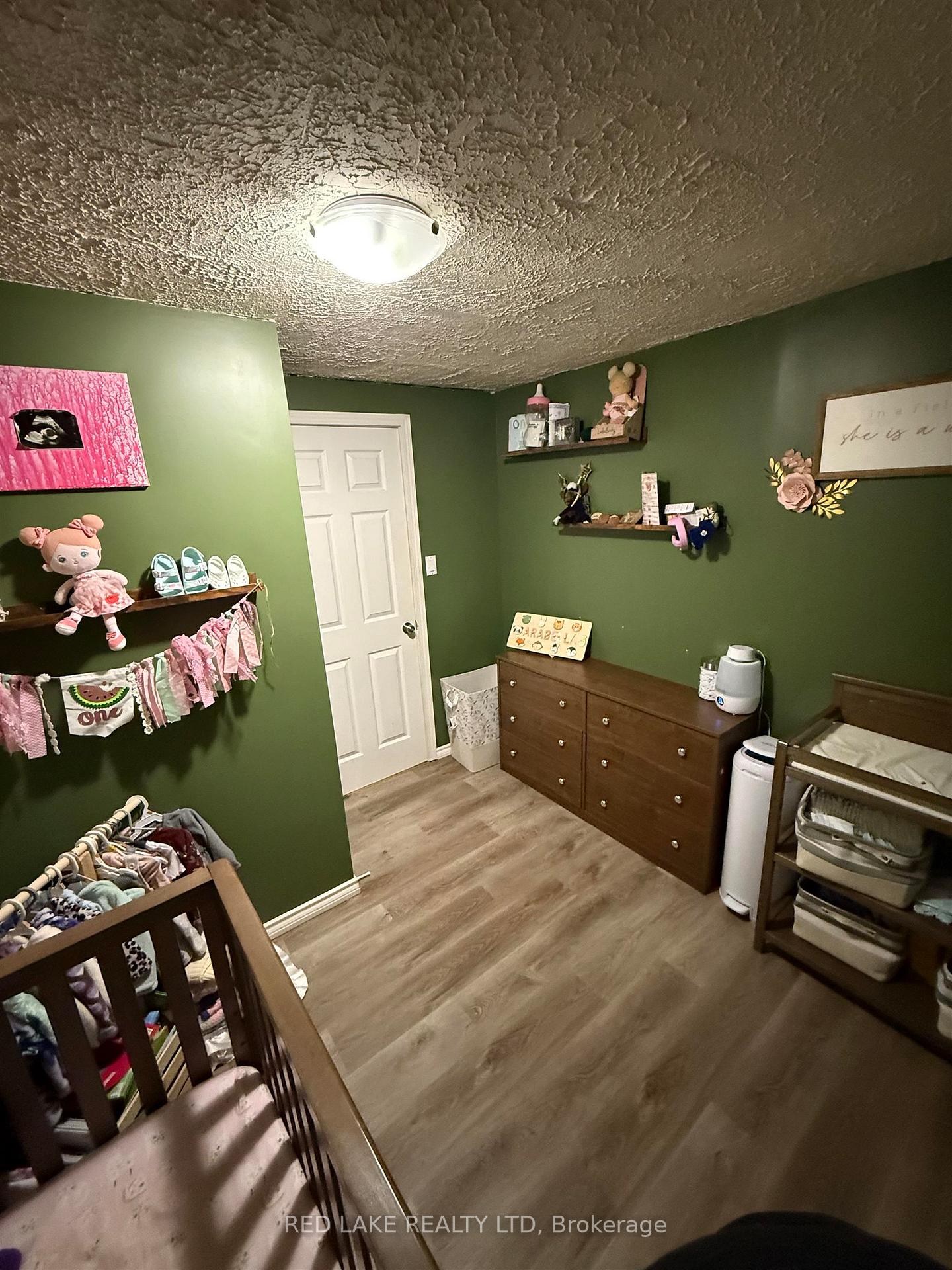 Photo 18 of 67 Goldshore Road, Red Lake — HOMEH