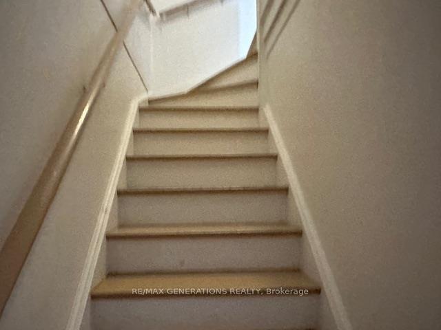 Photo 12 of 8 Laurier Avenue, Terrace Bay — HOMEH
