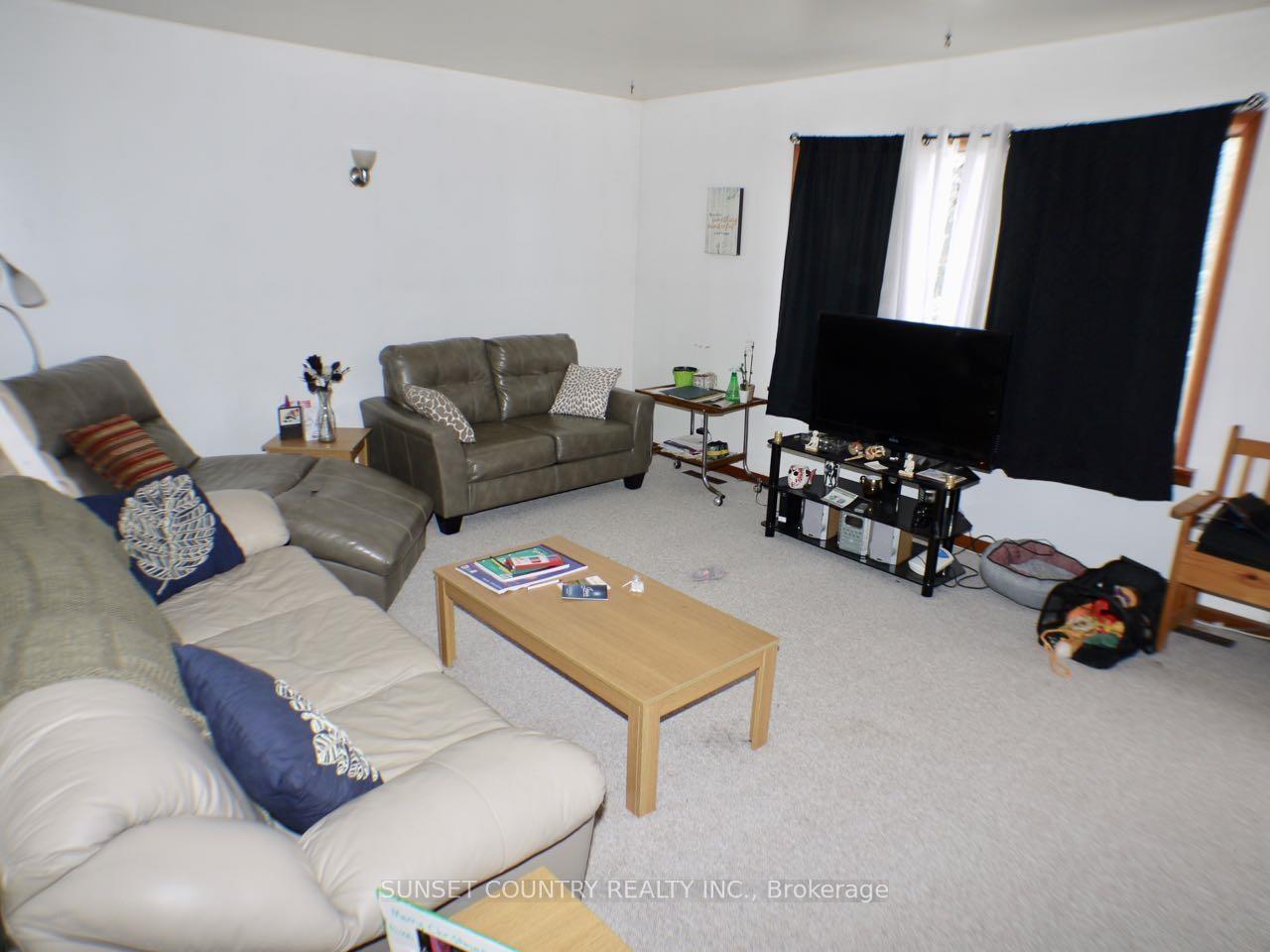 Photo 3 of 248 Second Street, Dryden, Hillcrest — HOMEH