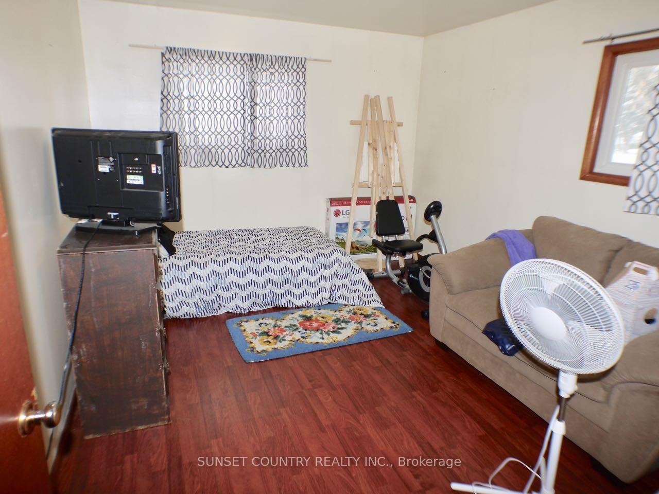 Photo 7 of 248 Second Street, Dryden, Hillcrest — HOMEH