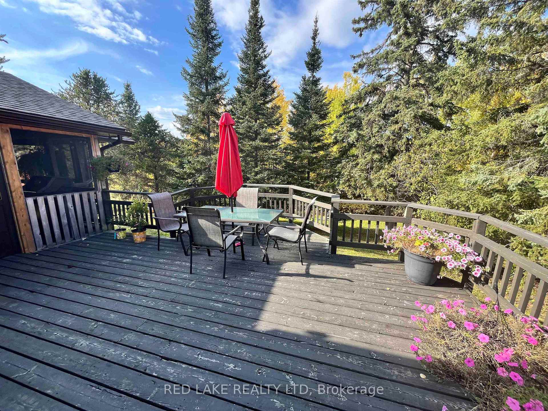 Photo 3 of 111 Buffalo Street, Red Lake — HOMEH