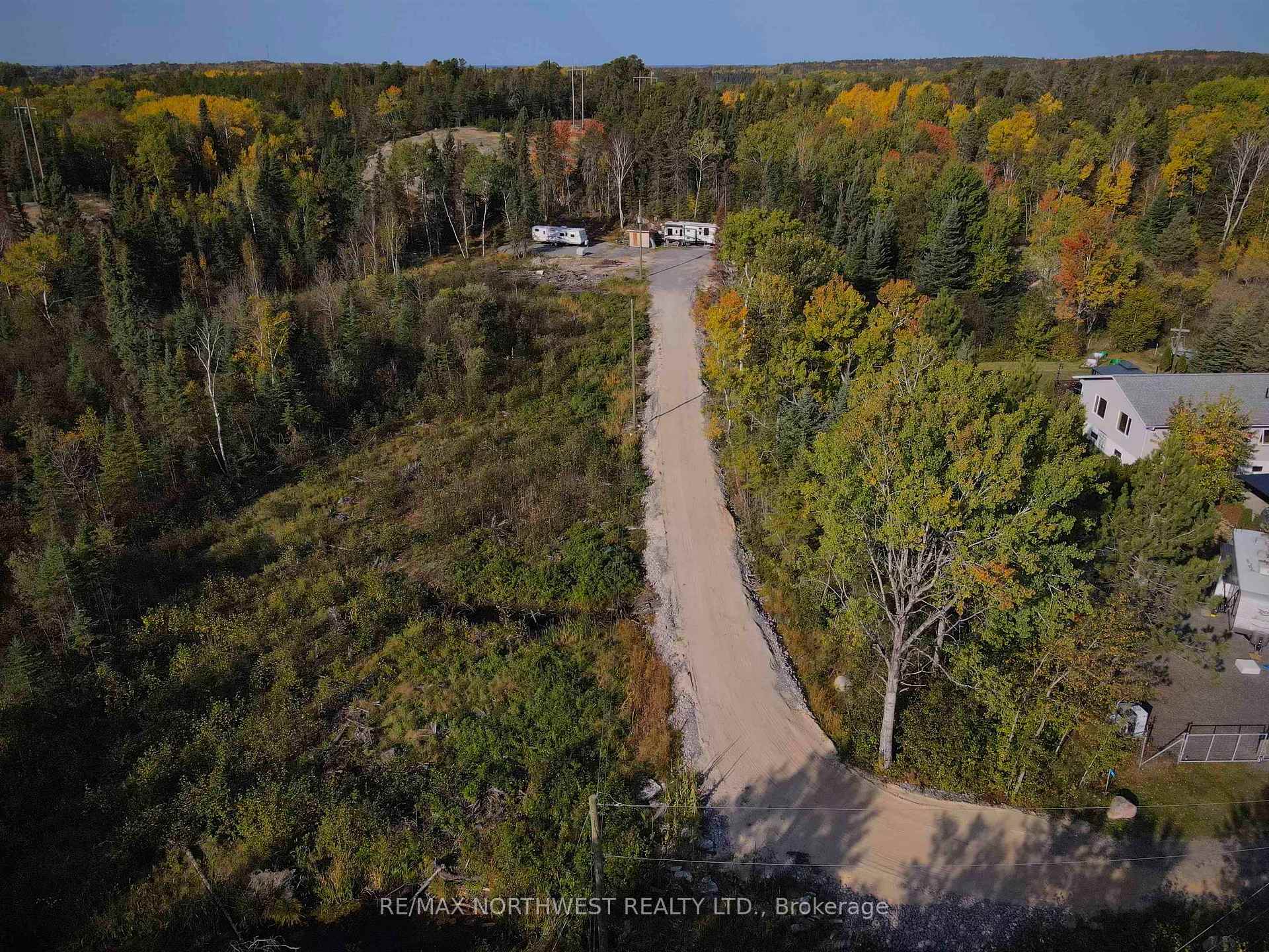 Photo 4 of 18 Johnson Road, Kenora, Airport Road North — HOMEH