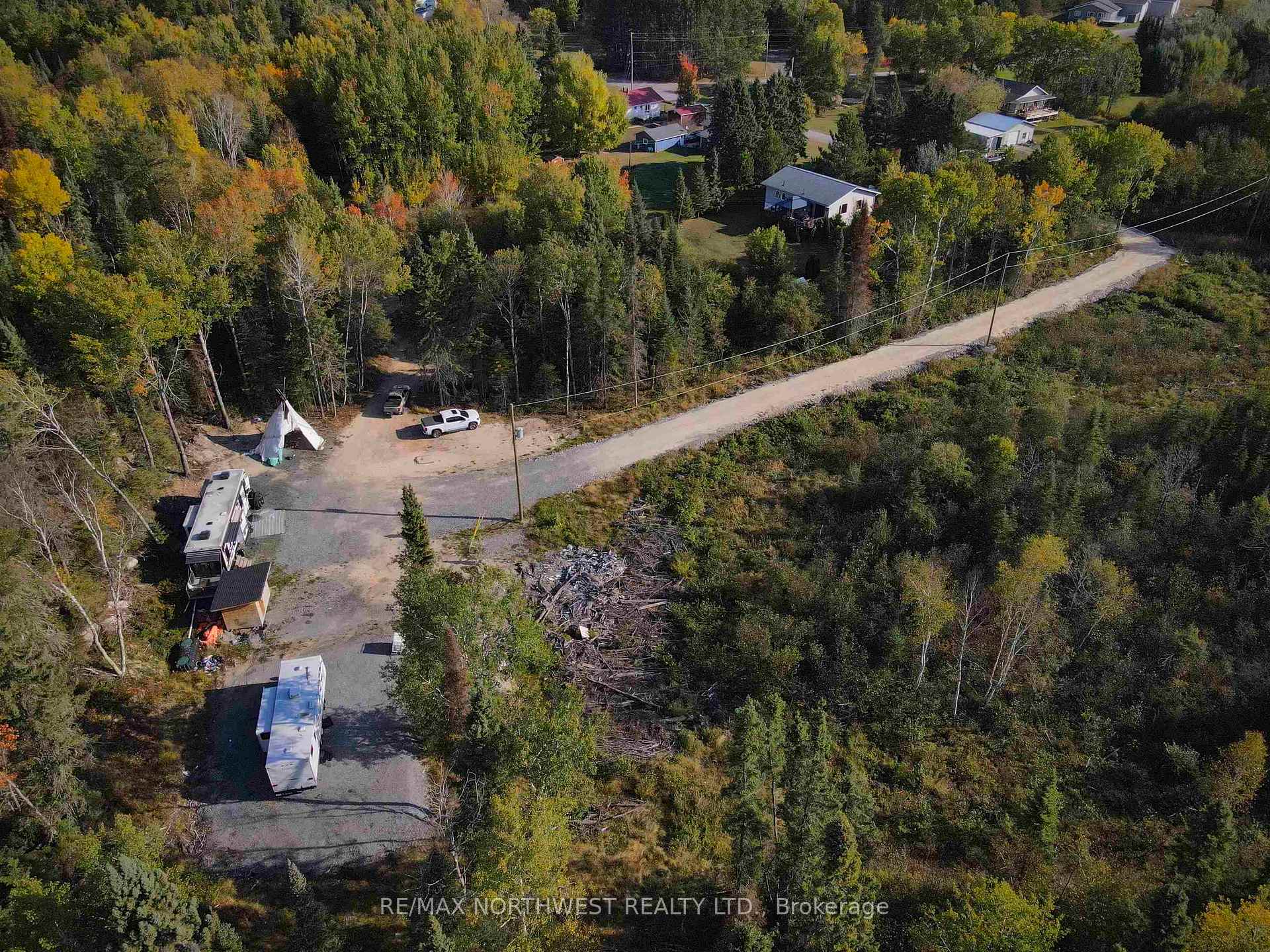 Photo 33 of 18 Johnson Road, Kenora, Airport Road North — HOMEH