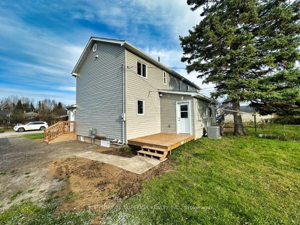 Photo 41 of 78 Timmins Street, Red Rock, TB-85 — HOMEH