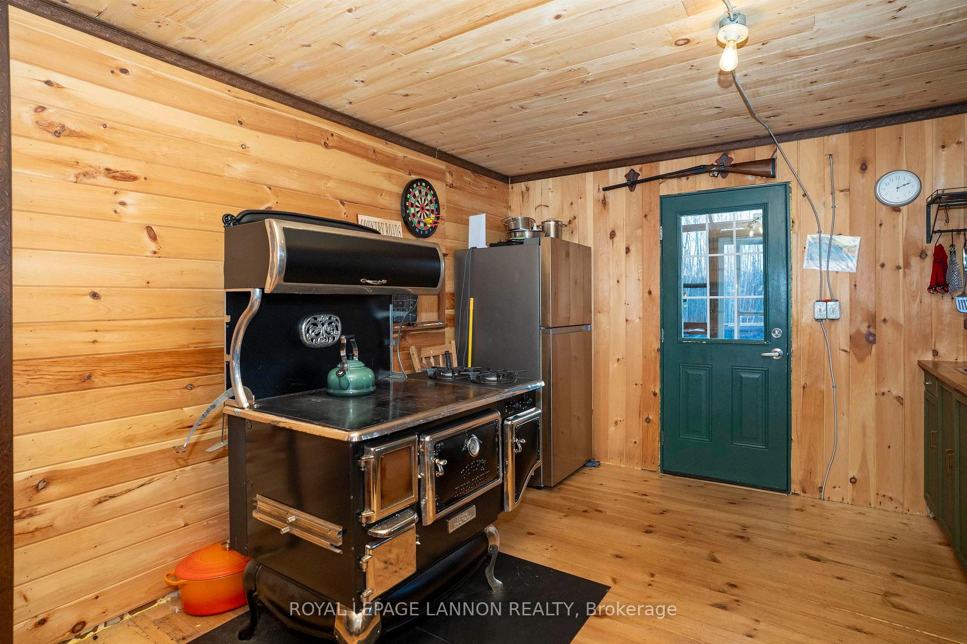Photo 4 of 56 Savoie Road, Neebing, Crooks — HOMEH