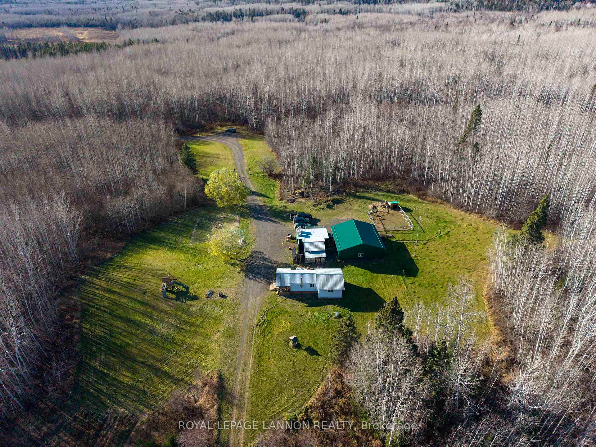 Photo 20 of 56 Savoie Road, Neebing, Crooks — HOMEH