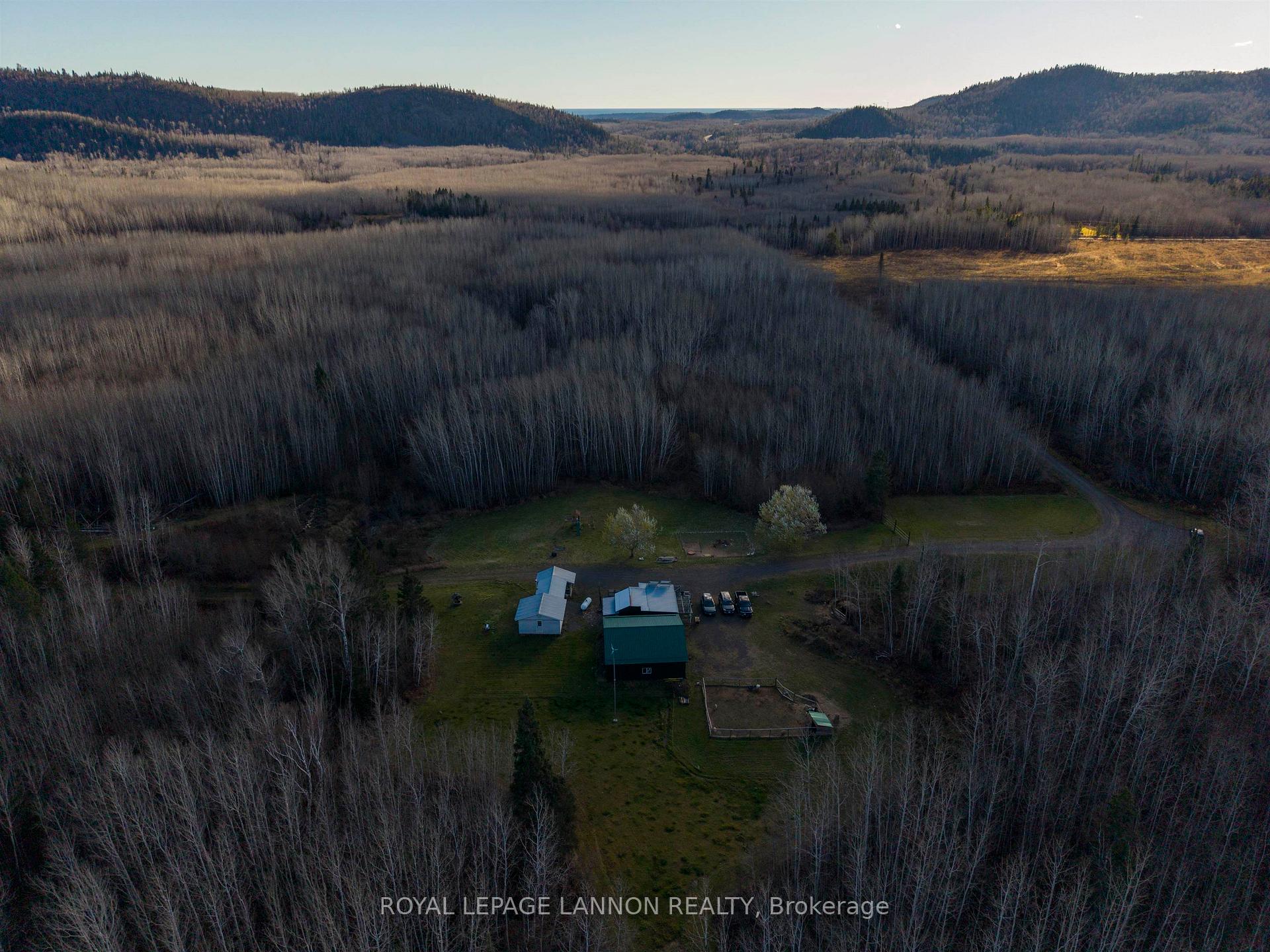 Photo 24 of 56 Savoie Road, Neebing, Crooks — HOMEH