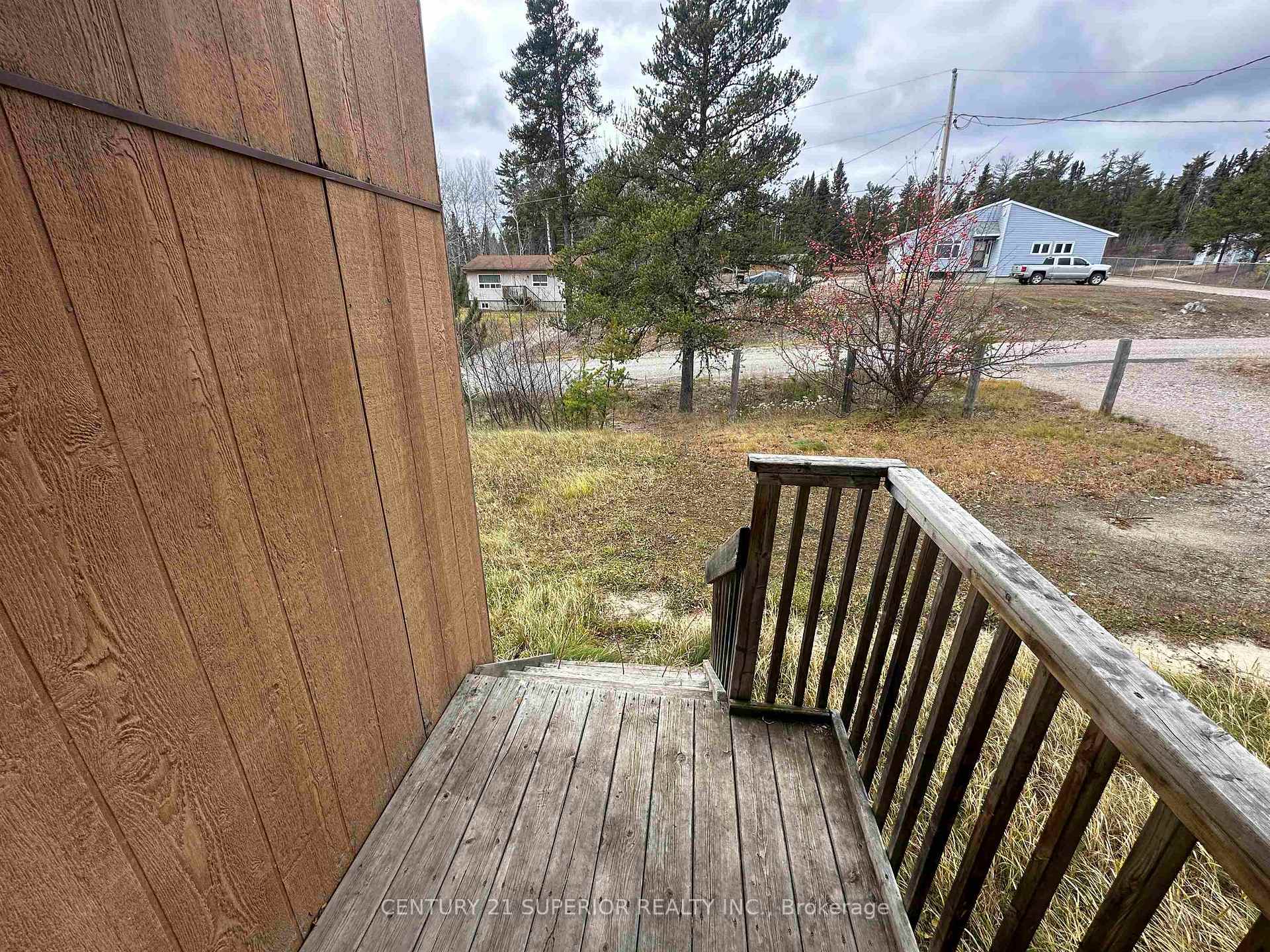 Photo 3 of 5 Northern Cres, Thunder Bay Remote Area — HOMEH