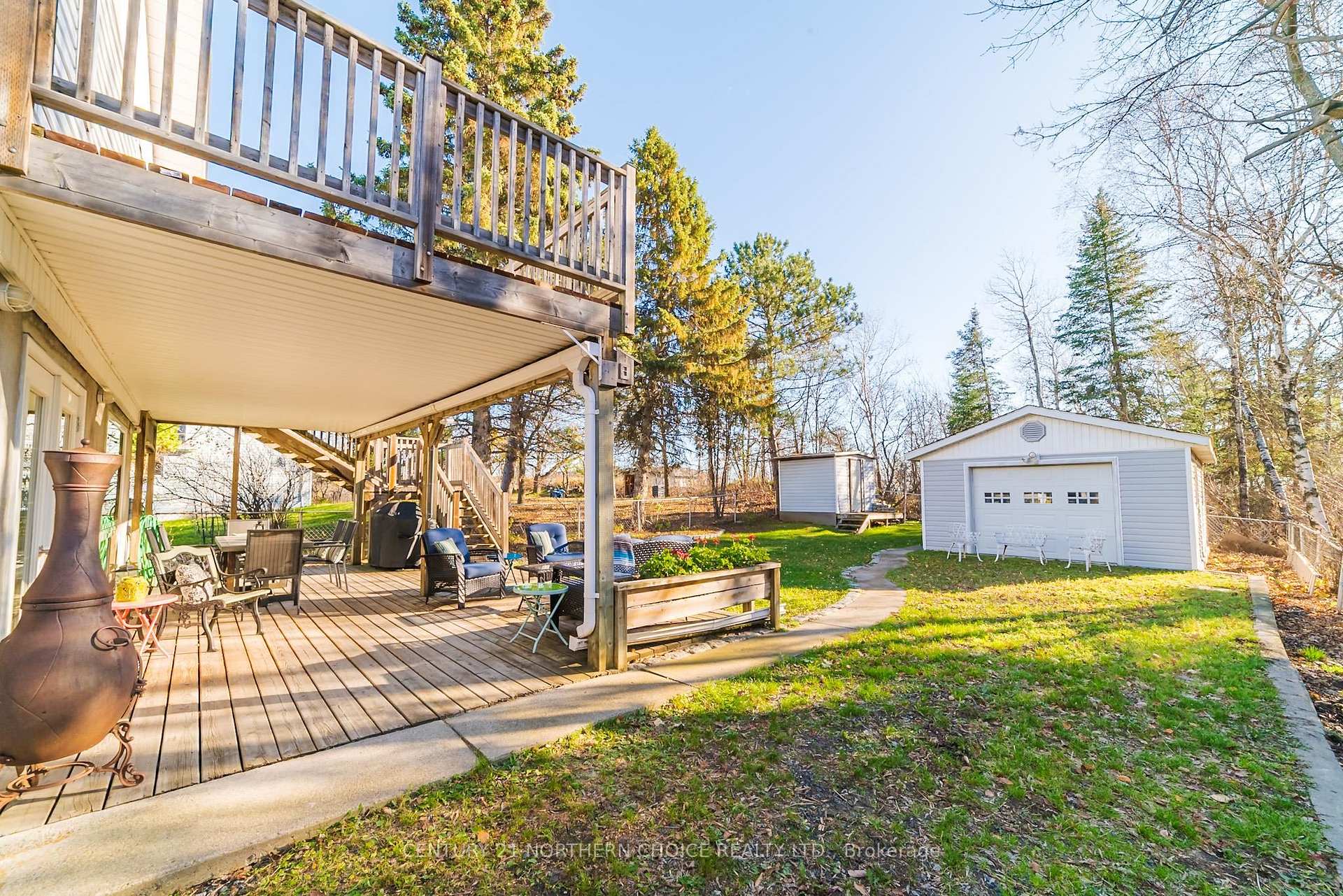 Photo 4 of 620 Sixth St, Kenora, Keewatin — HOMEH