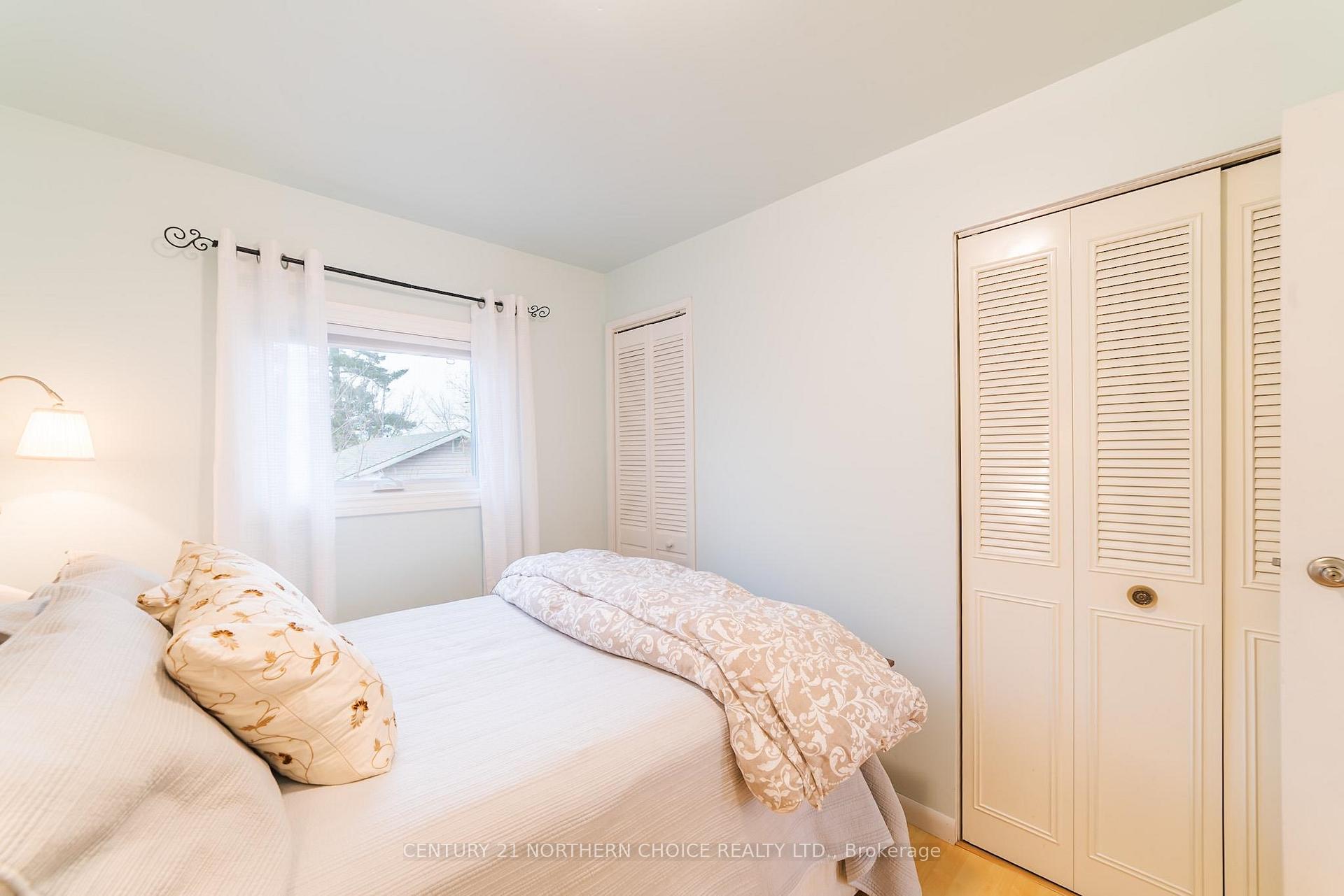 Photo 27 of 620 Sixth St, Kenora, Keewatin — HOMEH