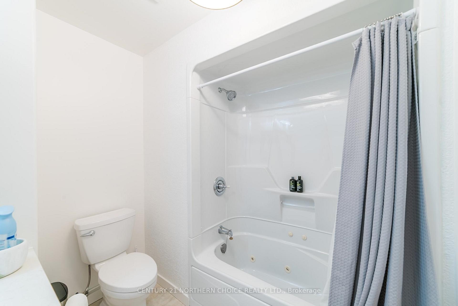 Photo 30 of 620 Sixth St, Kenora, Keewatin — HOMEH