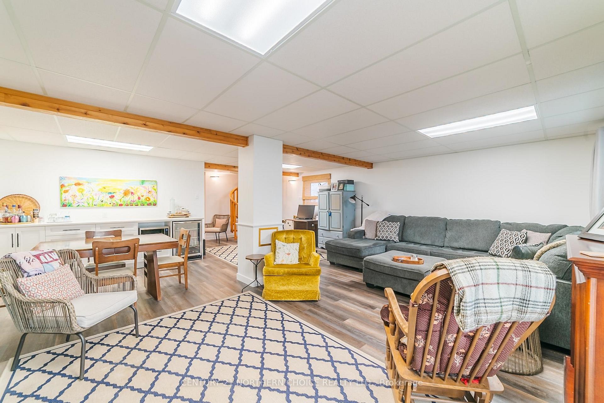 Photo 32 of 620 Sixth St, Kenora, Keewatin — HOMEH