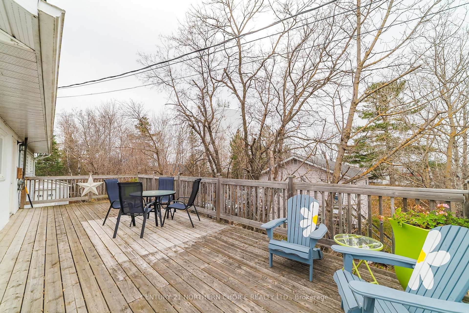 Photo 42 of 620 Sixth St, Kenora, Keewatin — HOMEH
