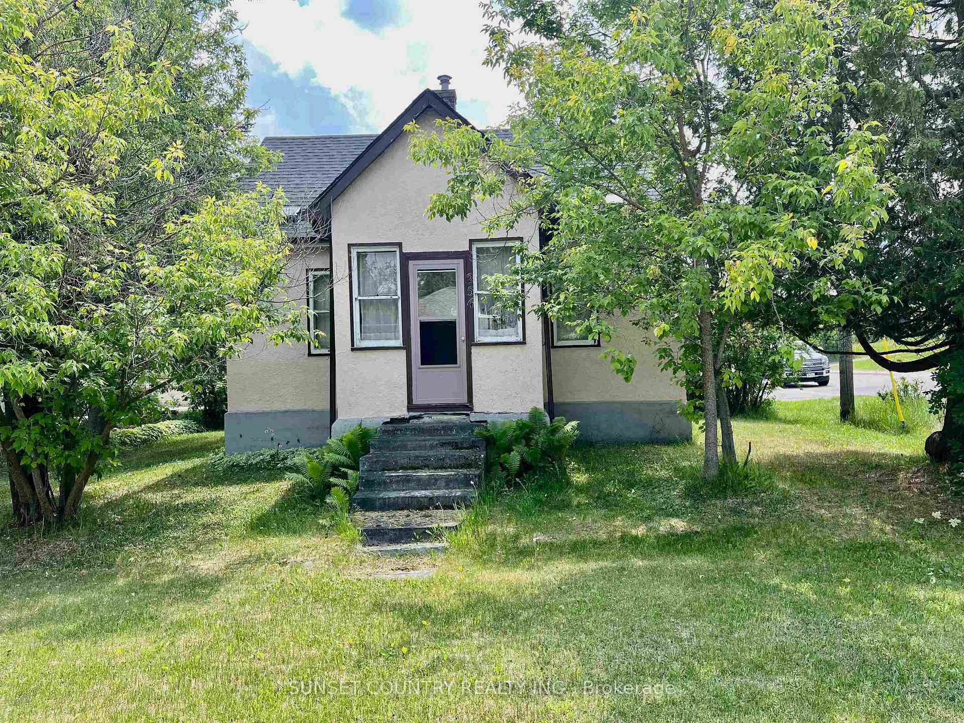 Photo 1 of 254 Florence Street, Dryden, Hillcrest — HOMEH