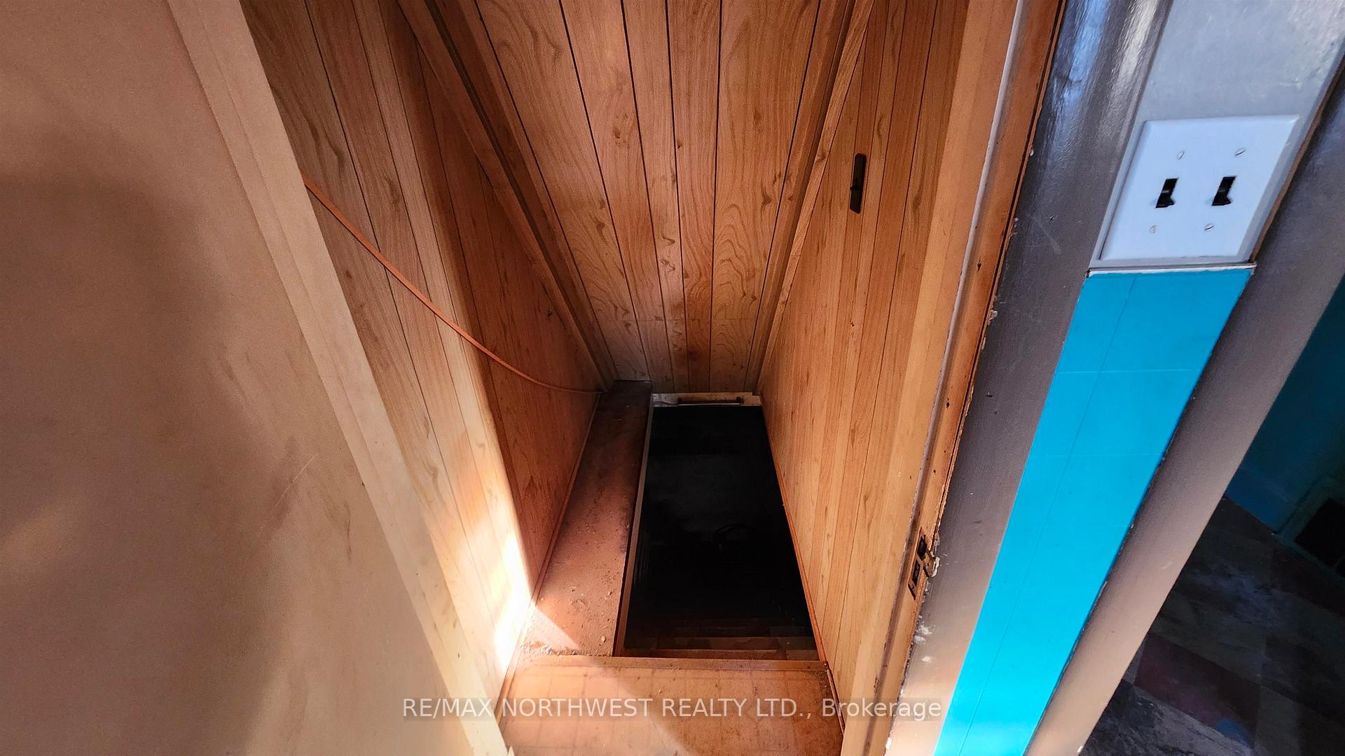 Photo 18 of 101 Charles Street, Kenora, Keewatin — HOMEH