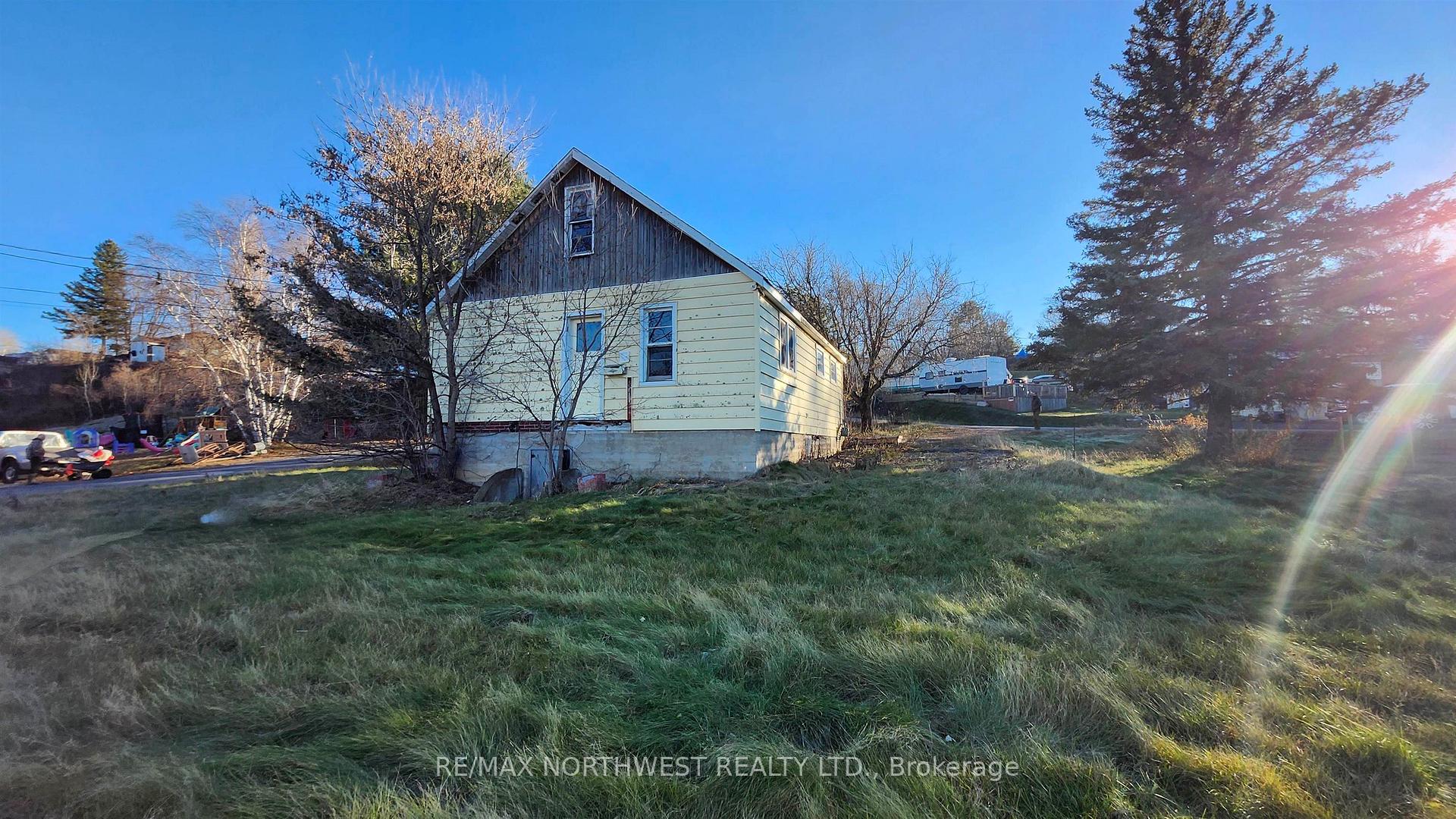 Photo 26 of 101 Charles Street, Kenora, Keewatin — HOMEH