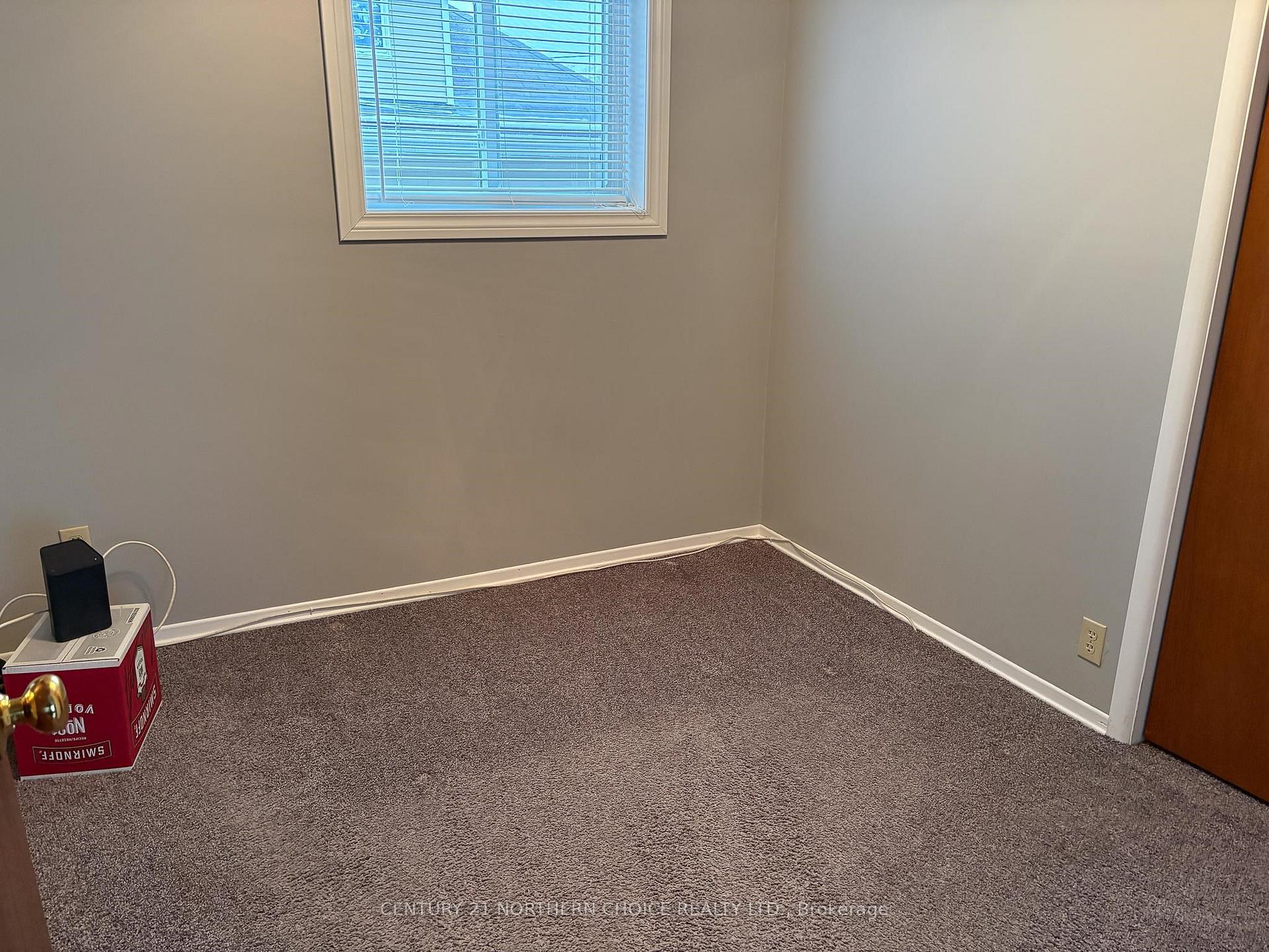 Photo 12 of 416 Bay Street, Kenora, Keewatin — HOMEH