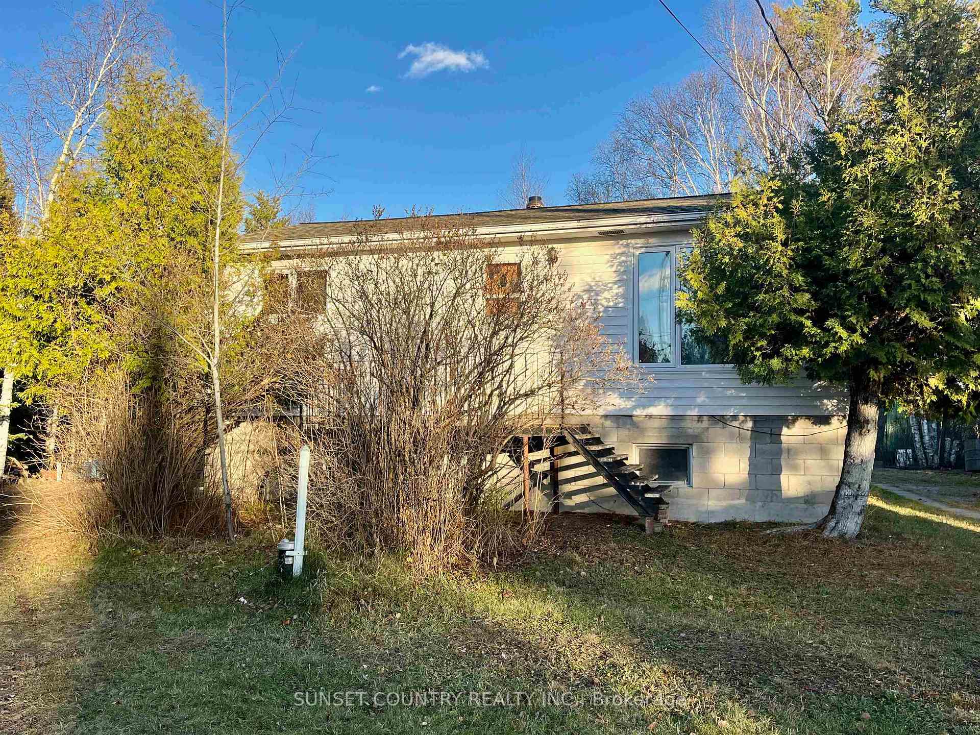 Photo 1 of 343 Hwy 665, Kenora Remote Area, Oxdrift — HOMEH