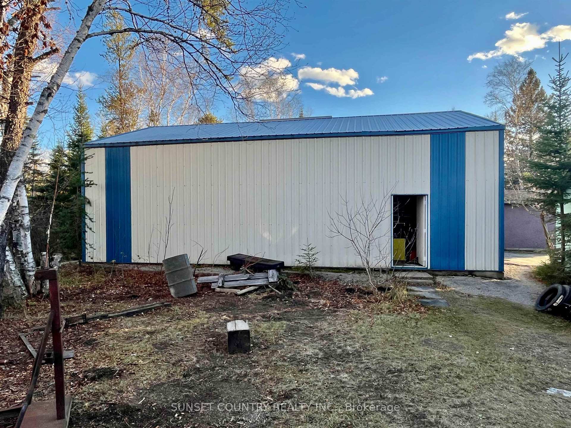Photo 13 of 343 Hwy 665, Kenora Remote Area, Oxdrift — HOMEH