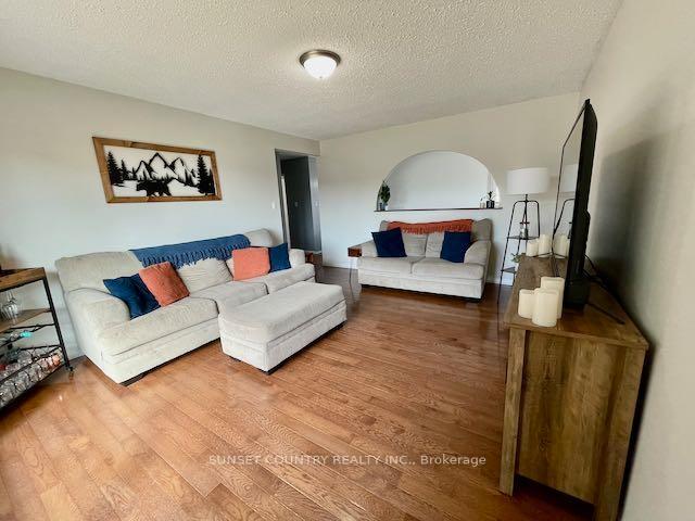 Photo 6 of 123 Wabigoon Drive, Dryden, Pronger Park — HOMEH