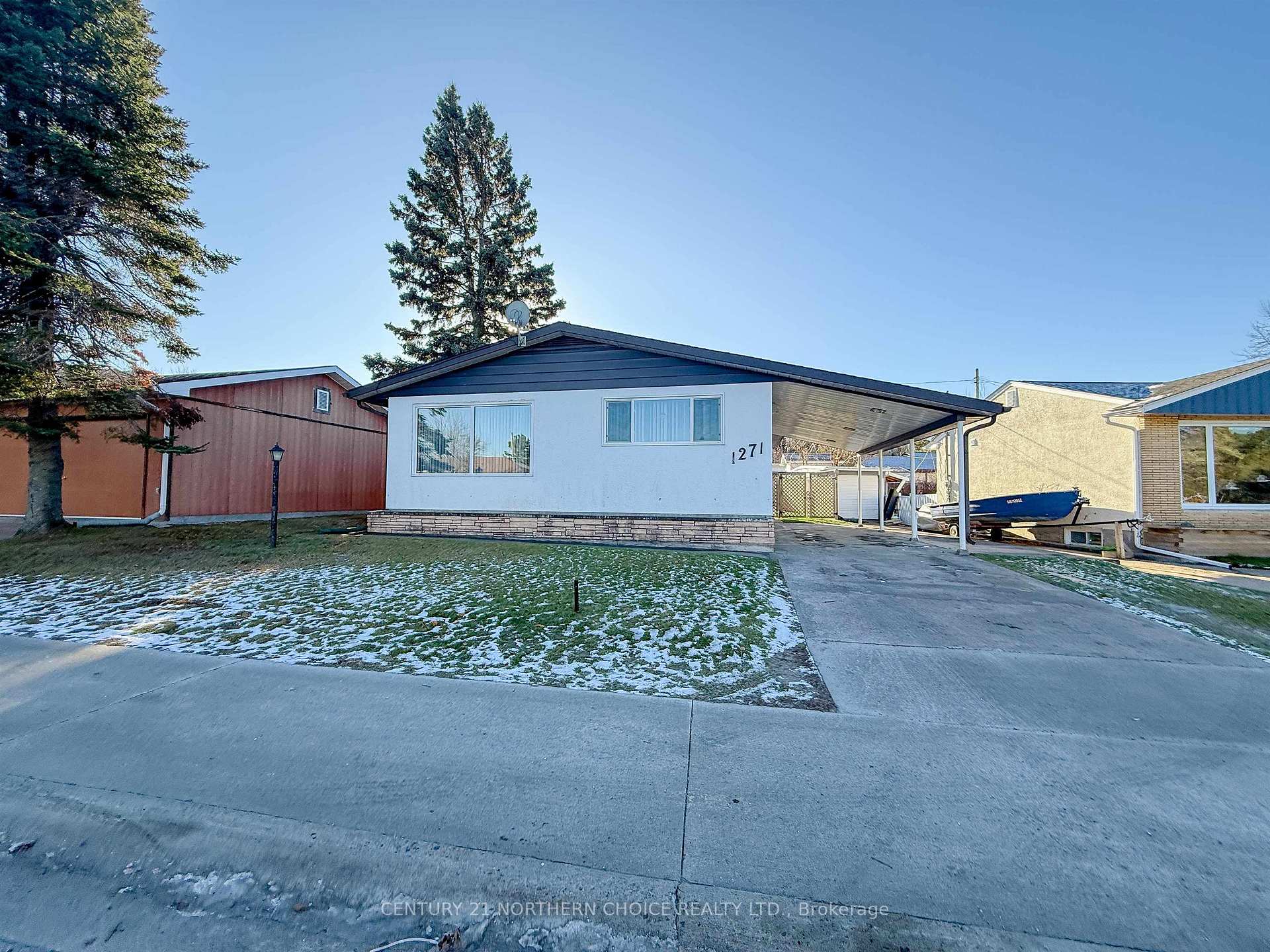 Photo 1 of 1271 Valley Drive, Kenora, Pinecrest — HOMEH