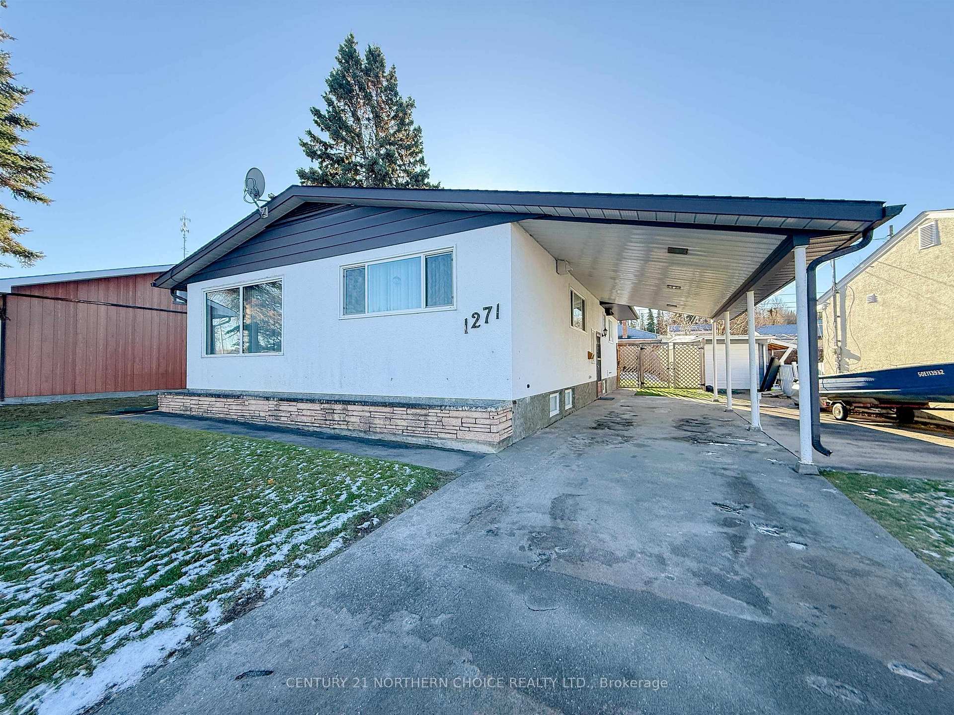 Photo 2 of 1271 Valley Drive, Kenora, Pinecrest — HOMEH