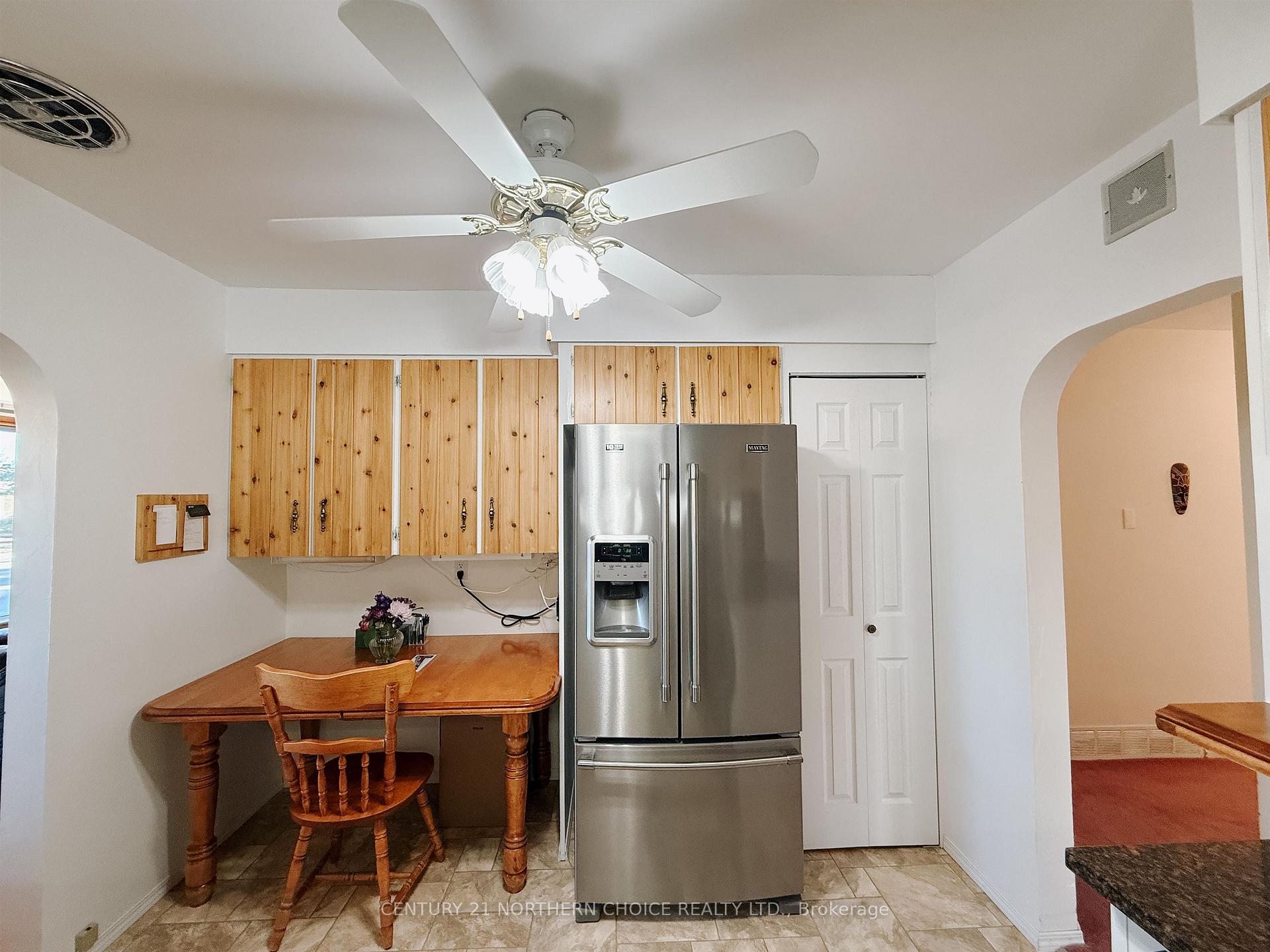 Photo 10 of 1271 Valley Drive, Kenora, Pinecrest — HOMEH