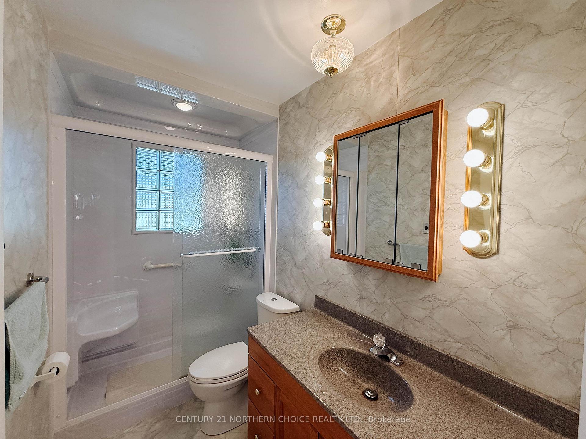Photo 22 of 1271 Valley Drive, Kenora, Pinecrest — HOMEH