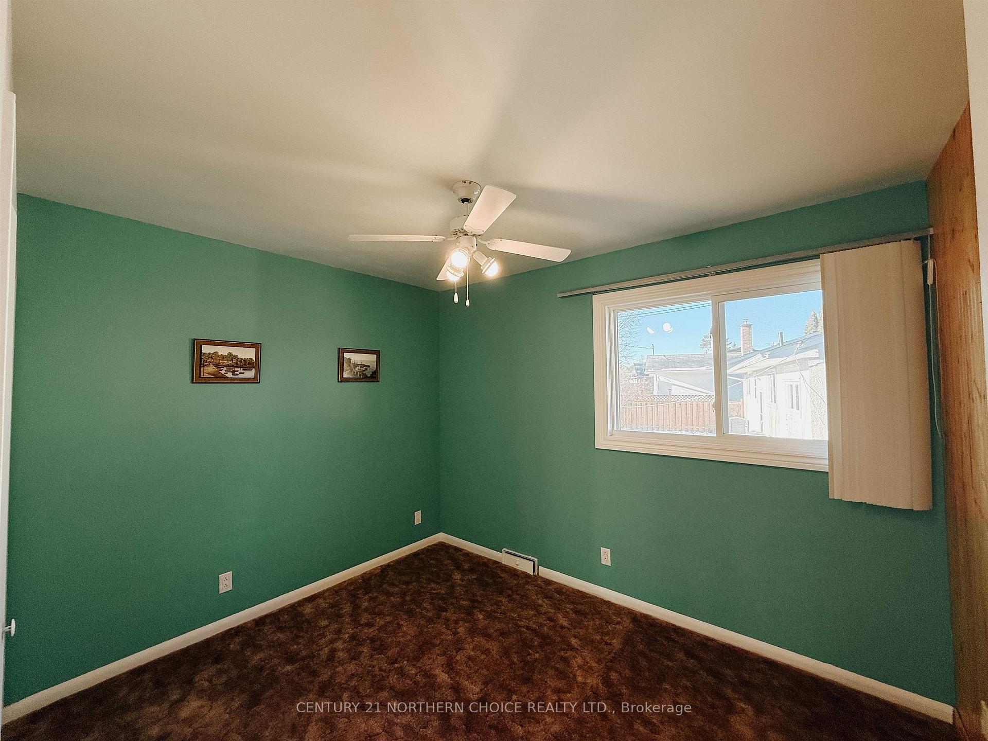 Photo 25 of 1271 Valley Drive, Kenora, Pinecrest — HOMEH
