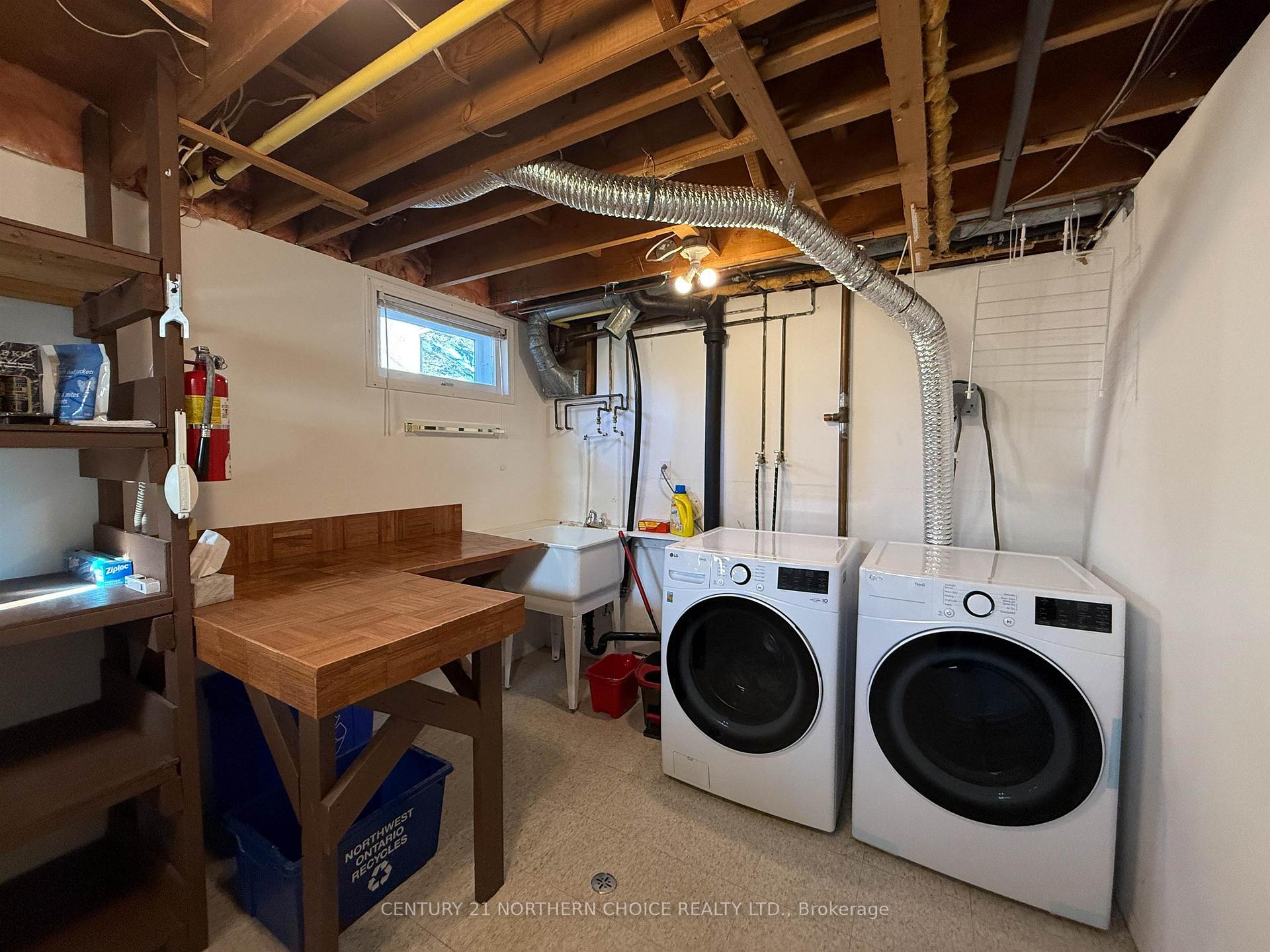 Photo 42 of 1271 Valley Drive, Kenora, Pinecrest — HOMEH