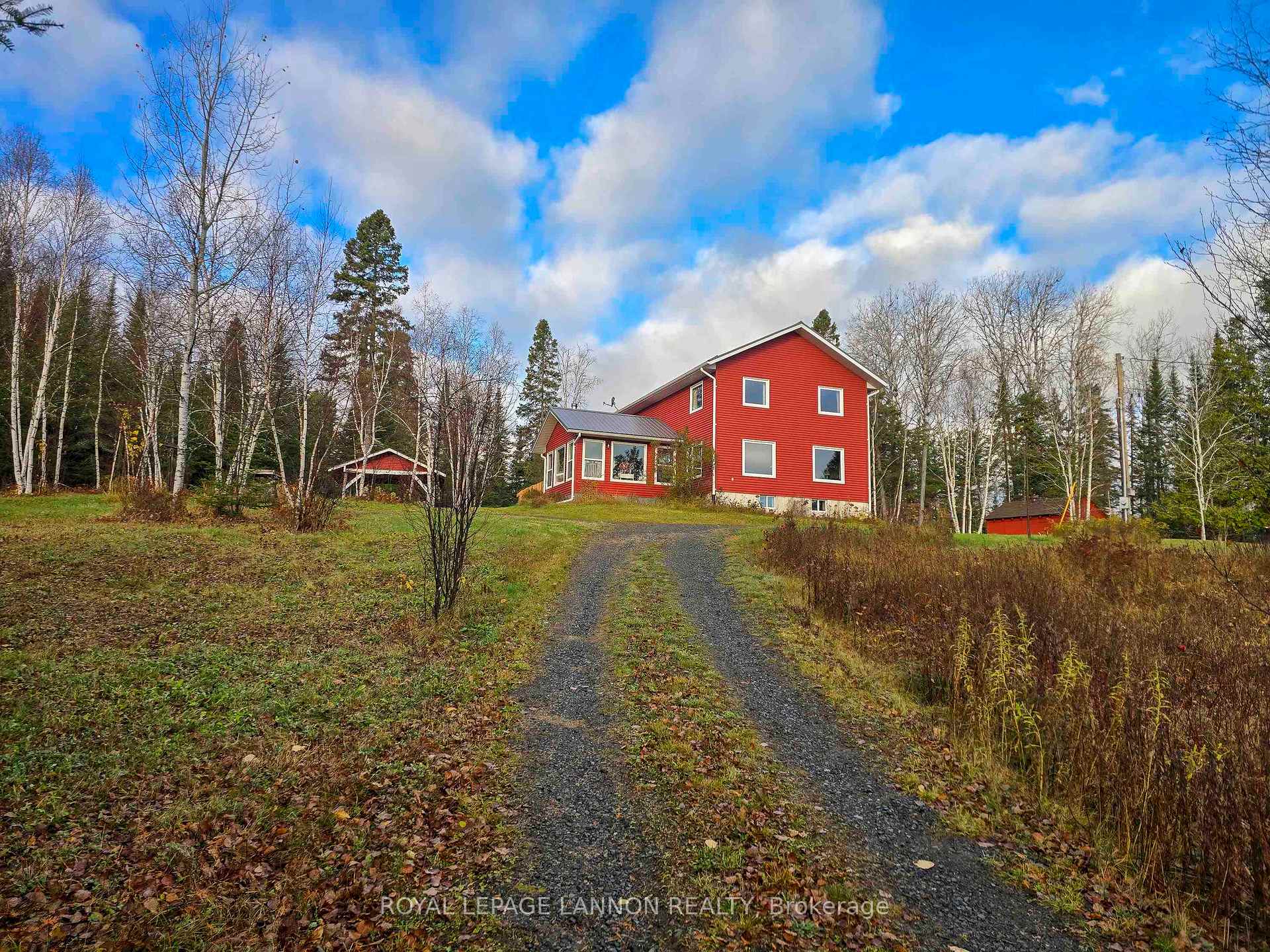 Photo 4 of 200 Old Mill Road, Thunder Bay Remote Area, Lybster — HOMEH