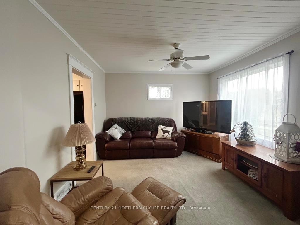Photo 9 of 1115 Second Street East, Fort Frances — HOMEH