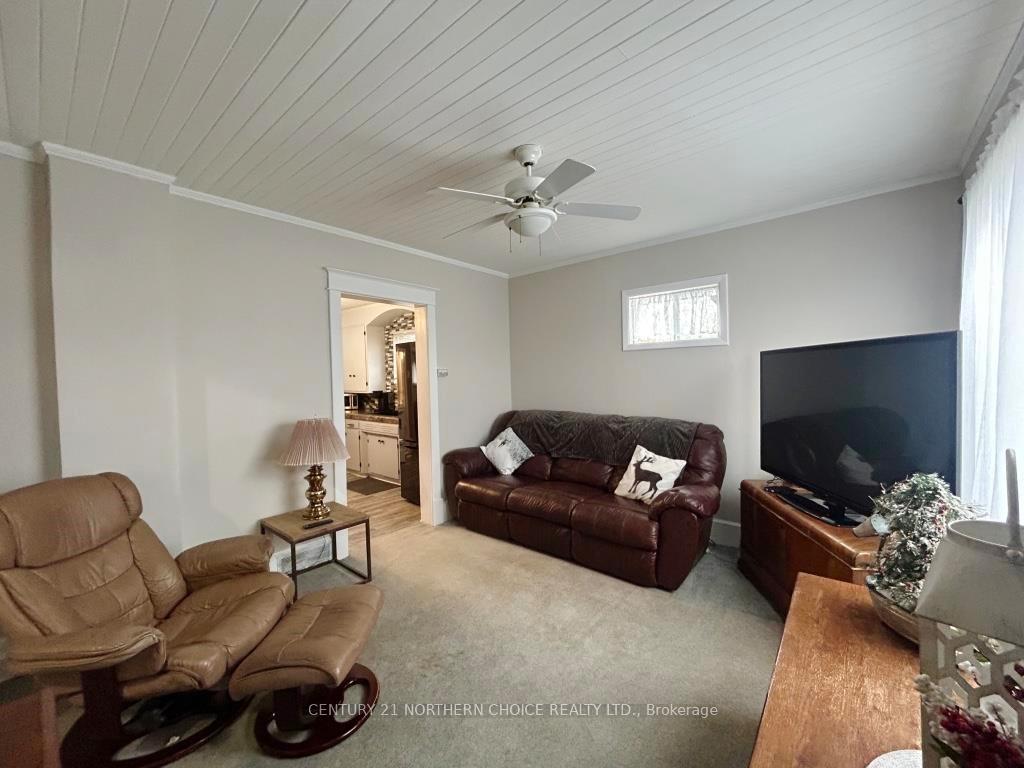 Photo 11 of 1115 Second Street East, Fort Frances — HOMEH