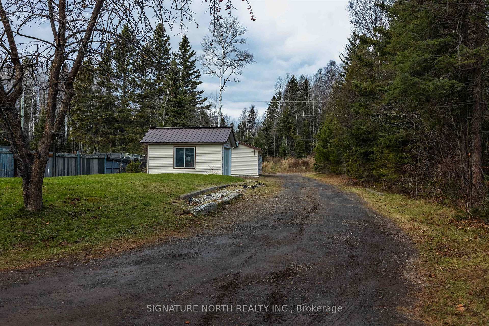 Photo 14 of 1117 Cedar Bay Rd., Shuniah — HOMEH