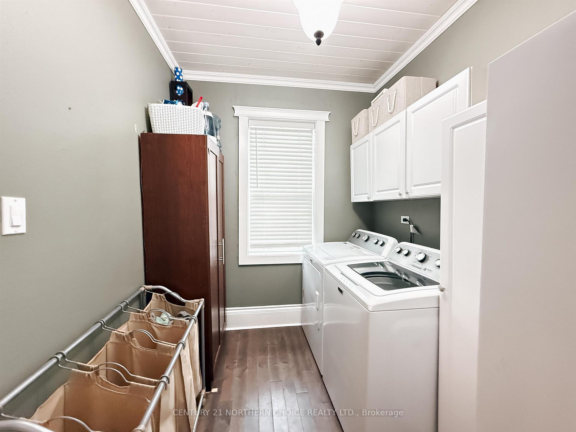 Photo 17 of 403 May Avenue, Kenora, Keewatin — HOMEH