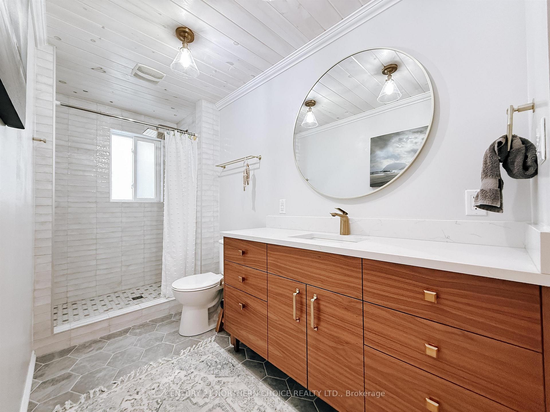Photo 28 of 403 May Avenue, Kenora, Keewatin — HOMEH