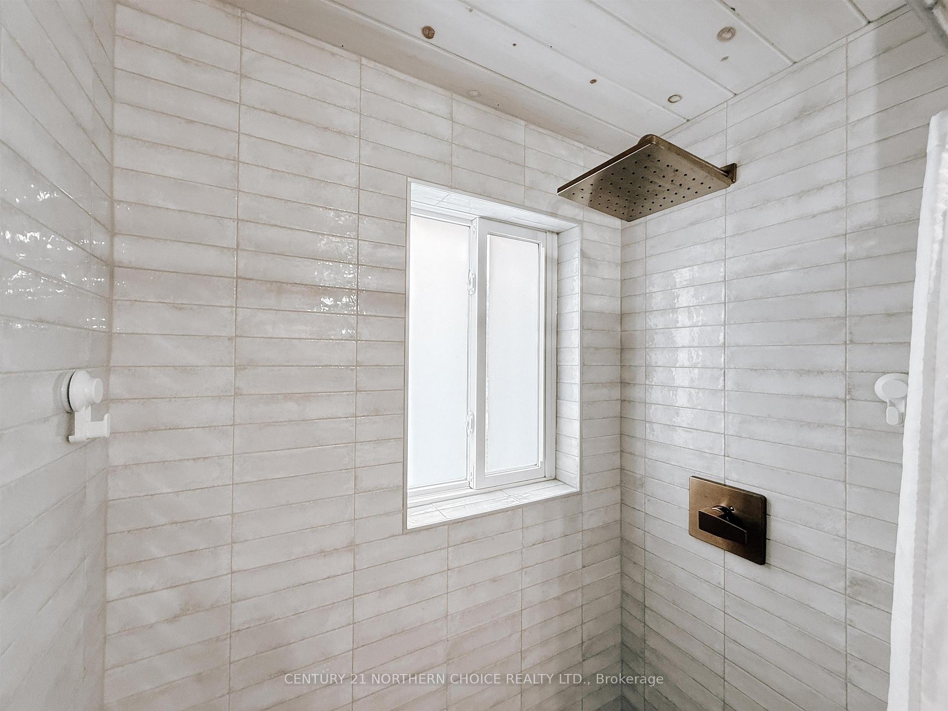 Photo 29 of 403 May Avenue, Kenora, Keewatin — HOMEH