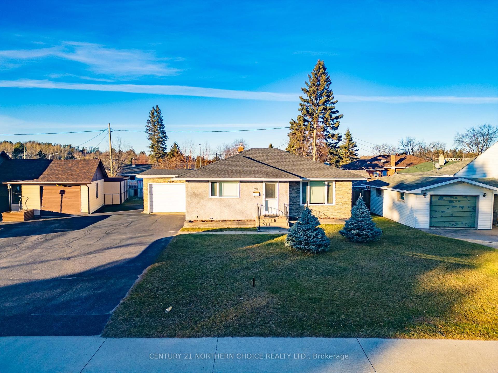 Photo 1 of 78 Drewry Drive, Kenora, Pinecrest — HOMEH