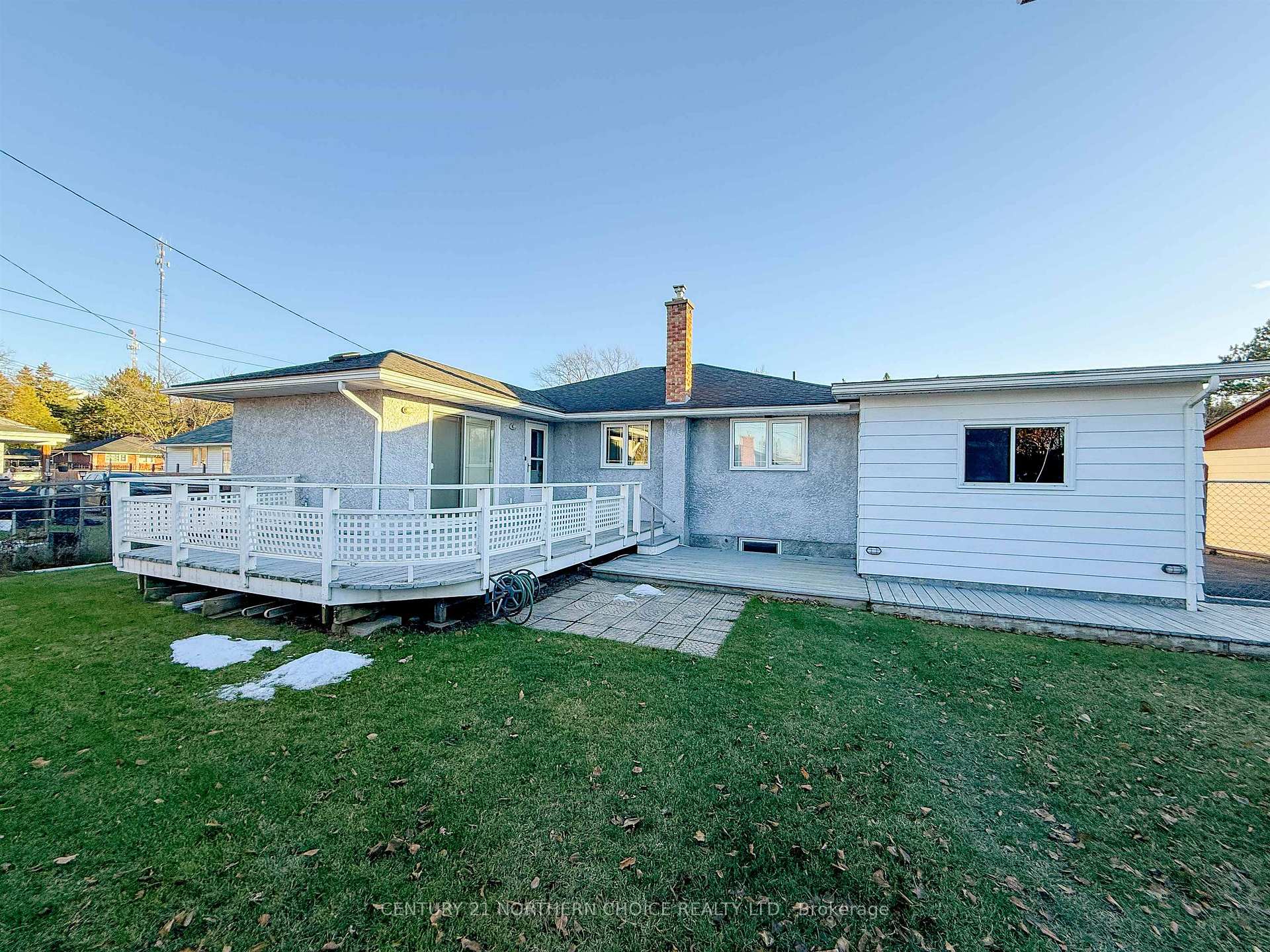 Photo 4 of 78 Drewry Drive, Kenora, Pinecrest — HOMEH