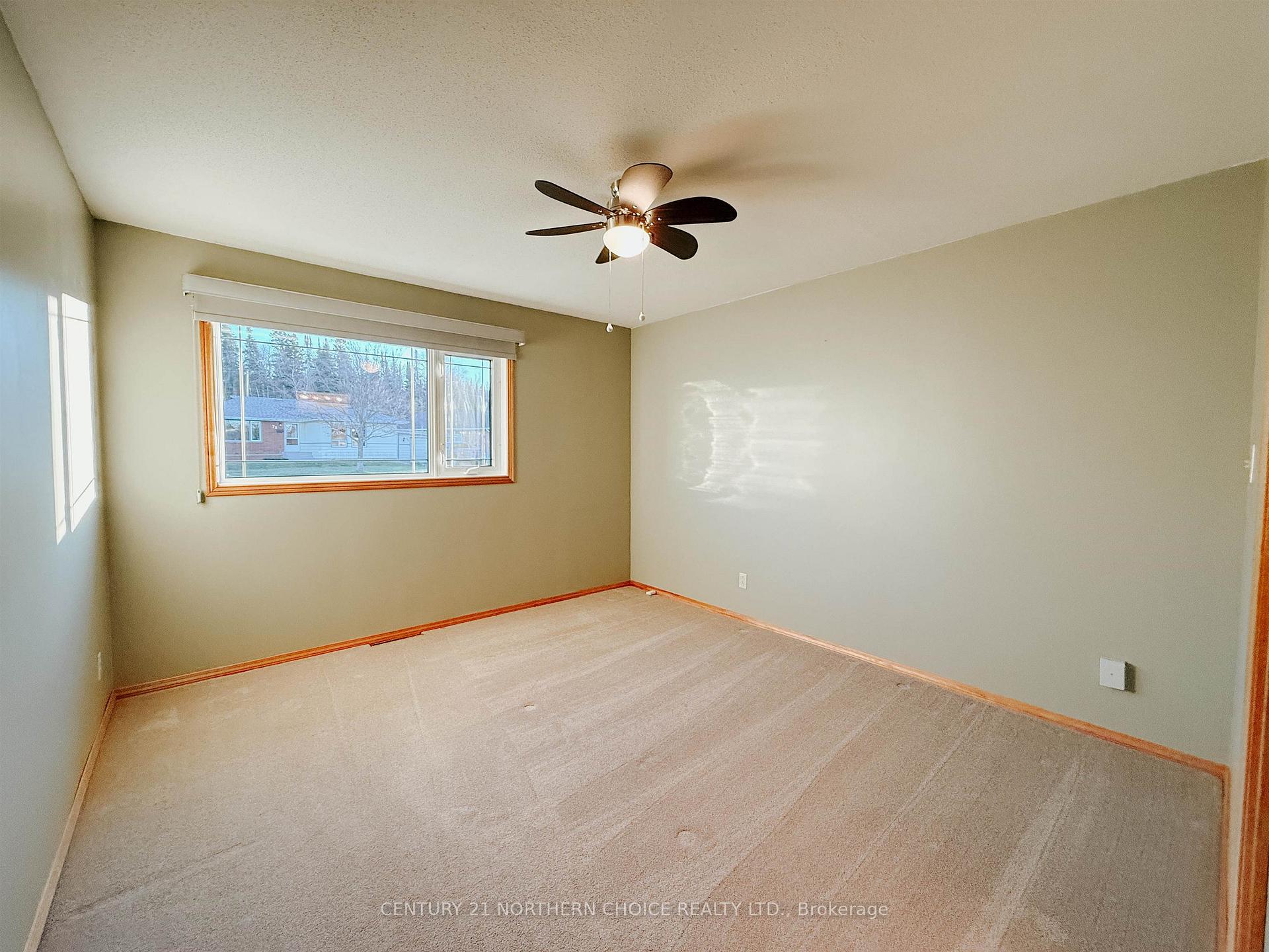 Photo 18 of 78 Drewry Drive, Kenora, Pinecrest — HOMEH