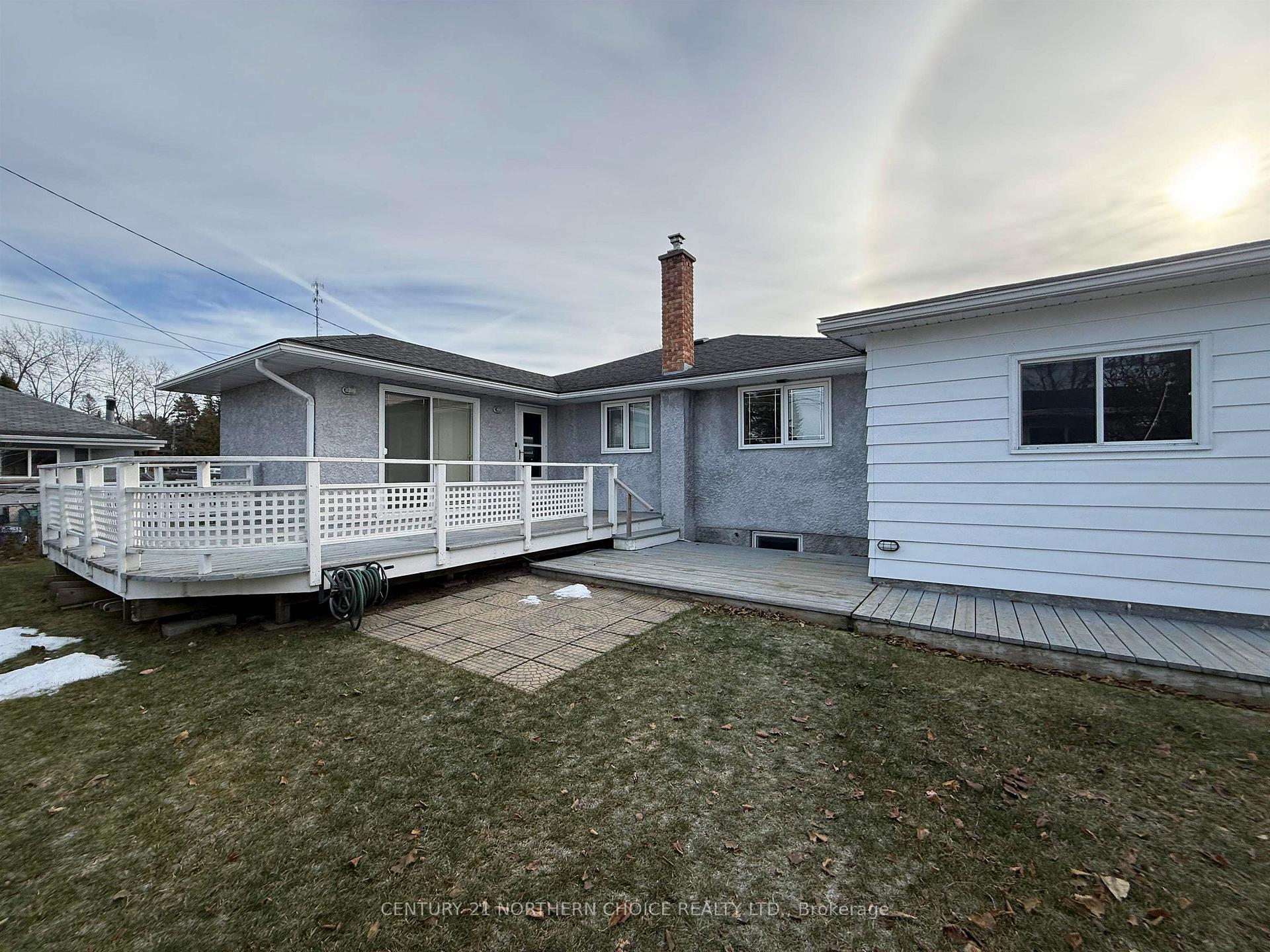Photo 40 of 78 Drewry Drive, Kenora, Pinecrest — HOMEH