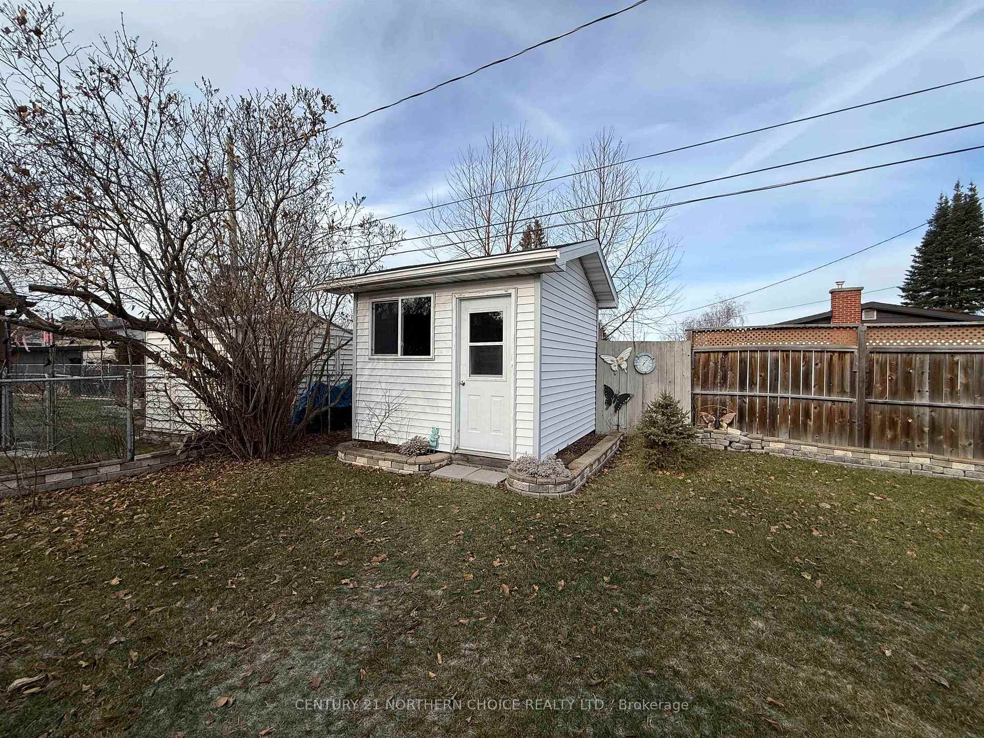 Photo 41 of 78 Drewry Drive, Kenora, Pinecrest — HOMEH